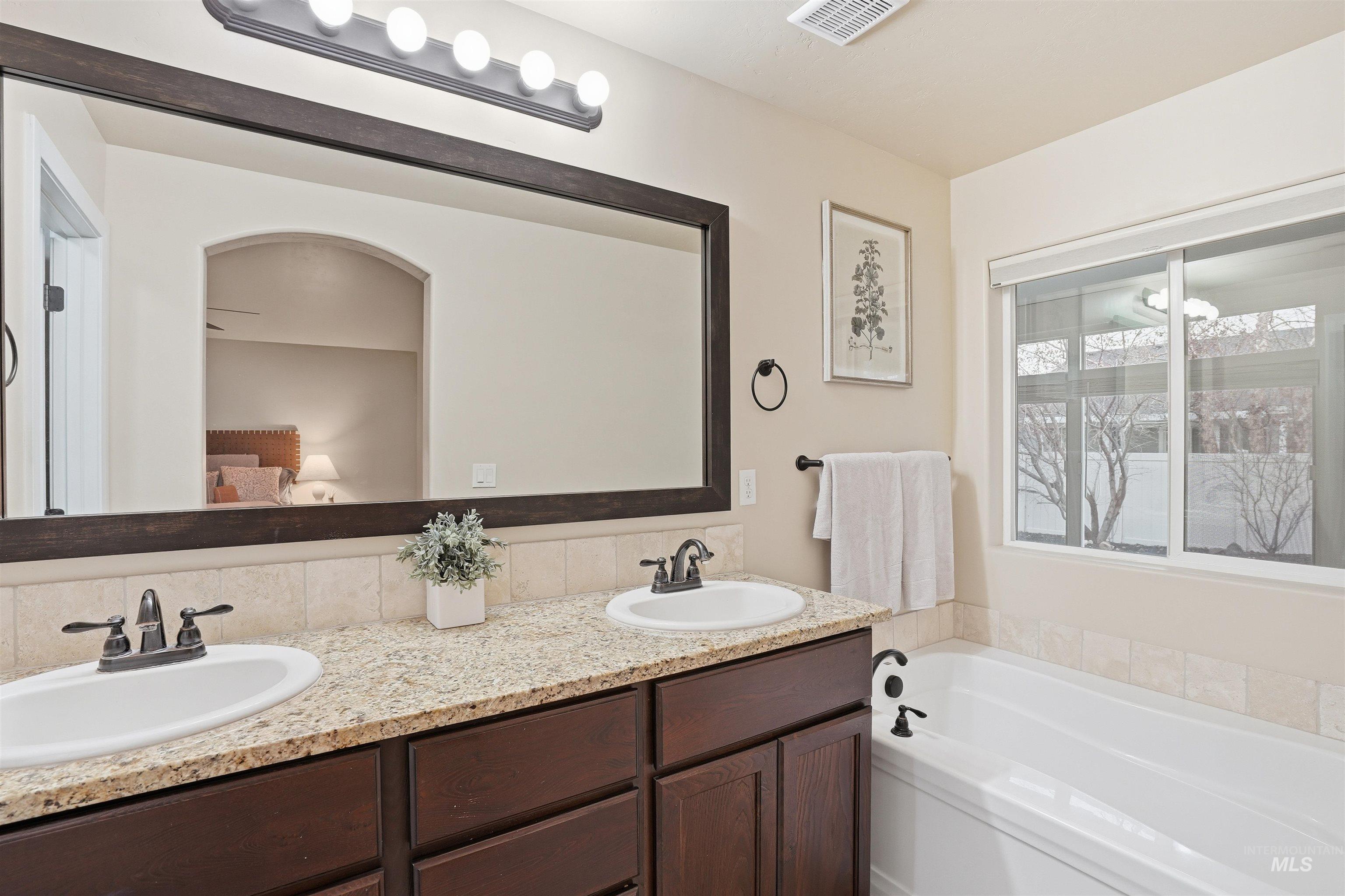 5697 W Combermere Dr