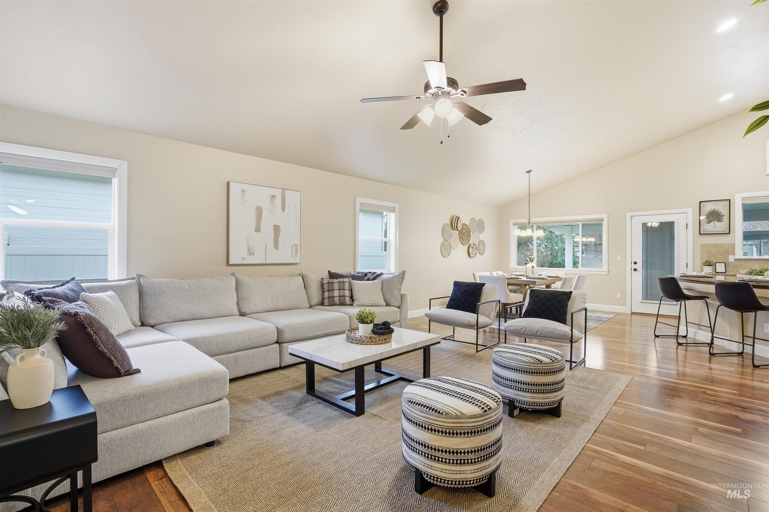 5697 W Combermere Dr