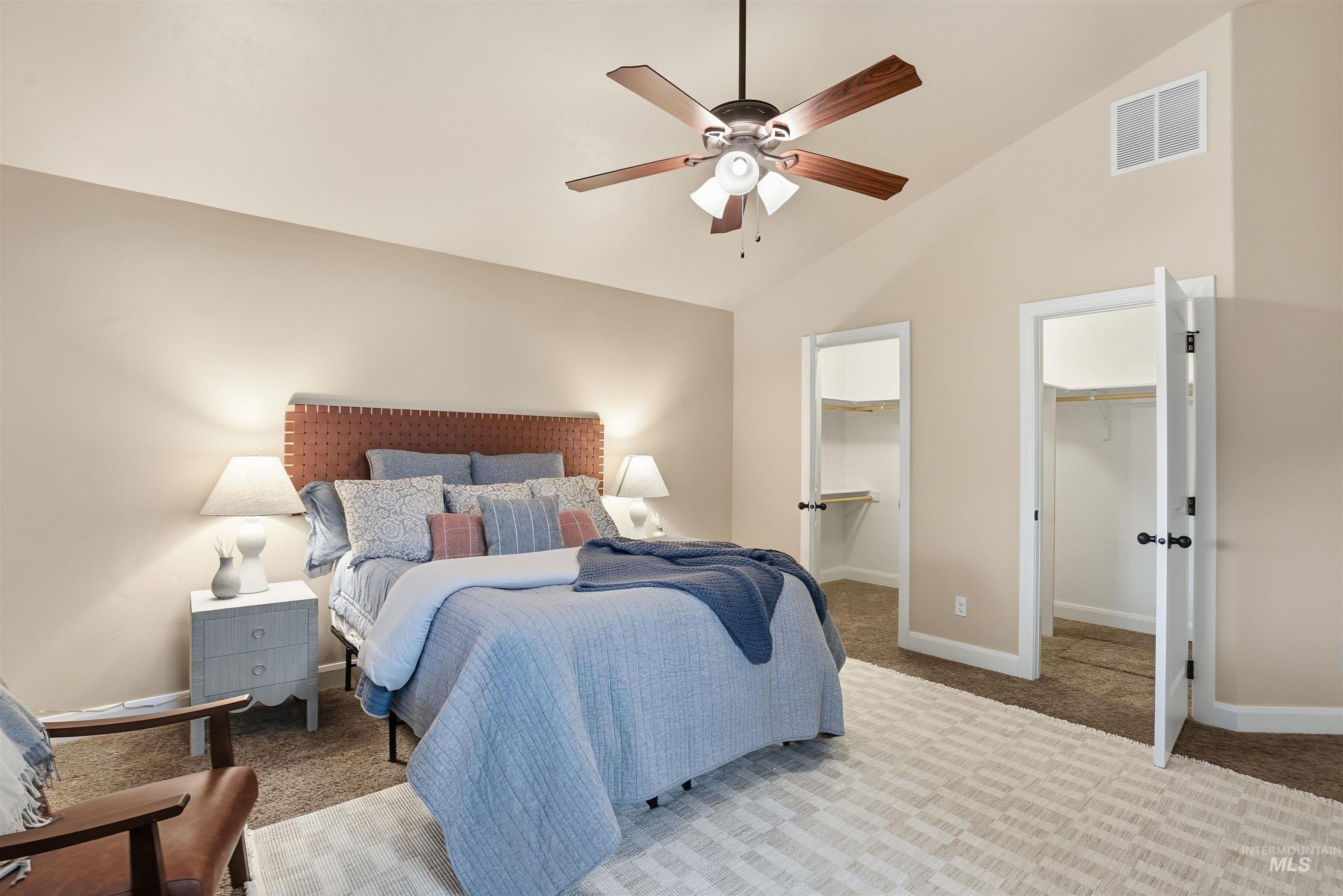 5697 W Combermere Dr