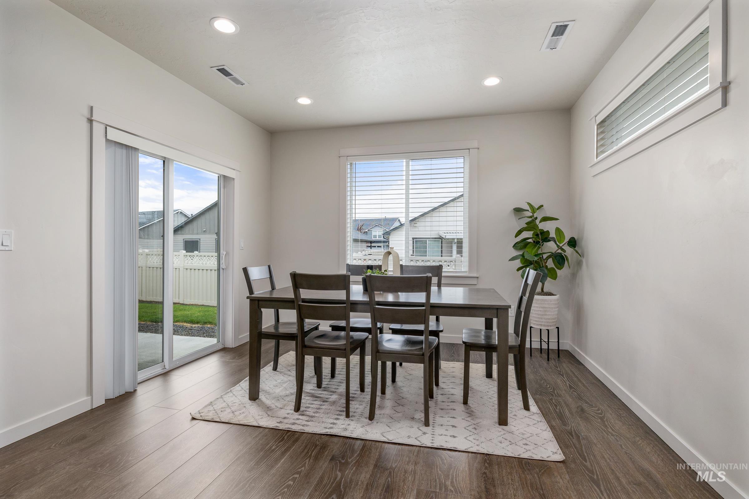 7565 W Itasco Dr