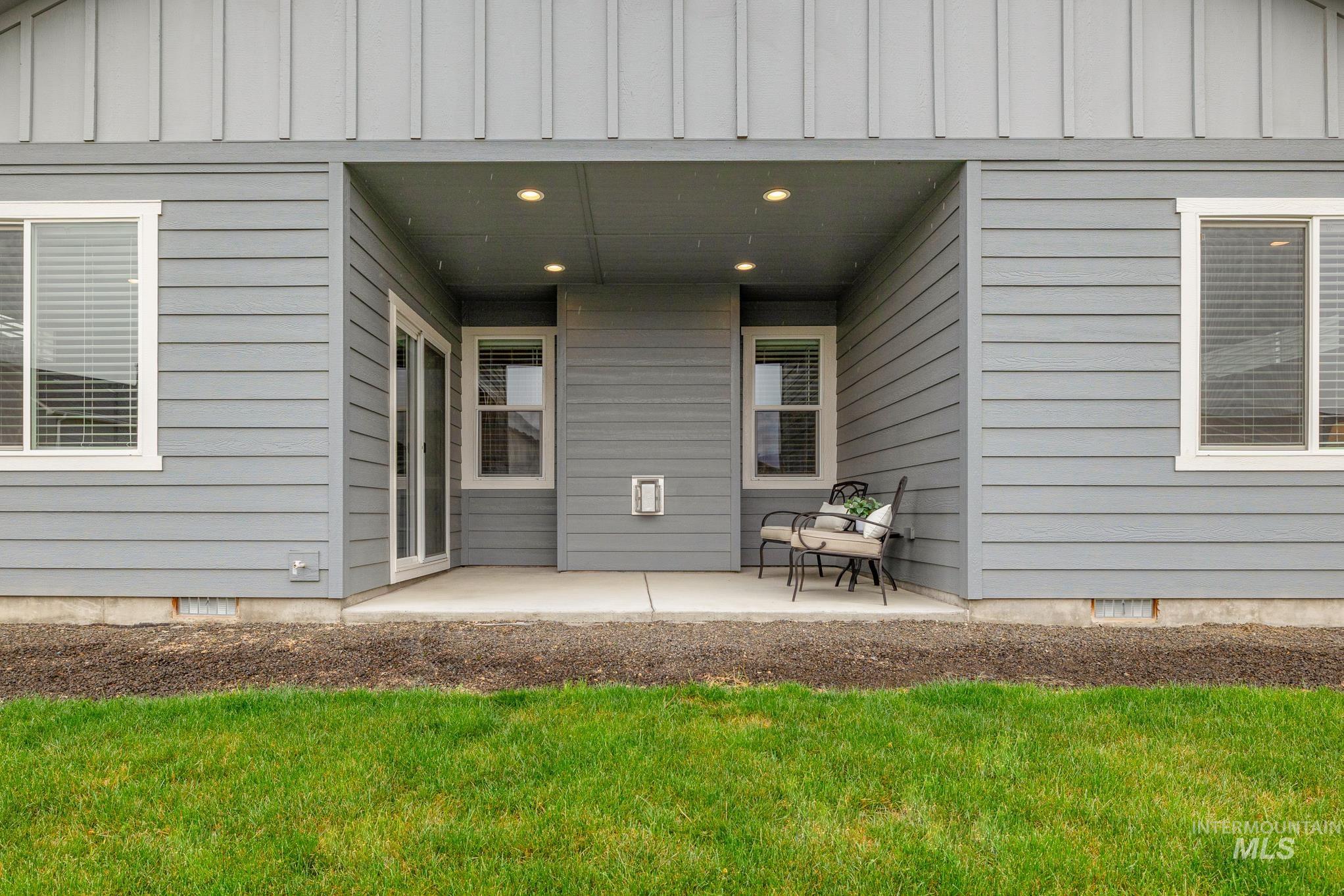 7565 W Itasco Dr