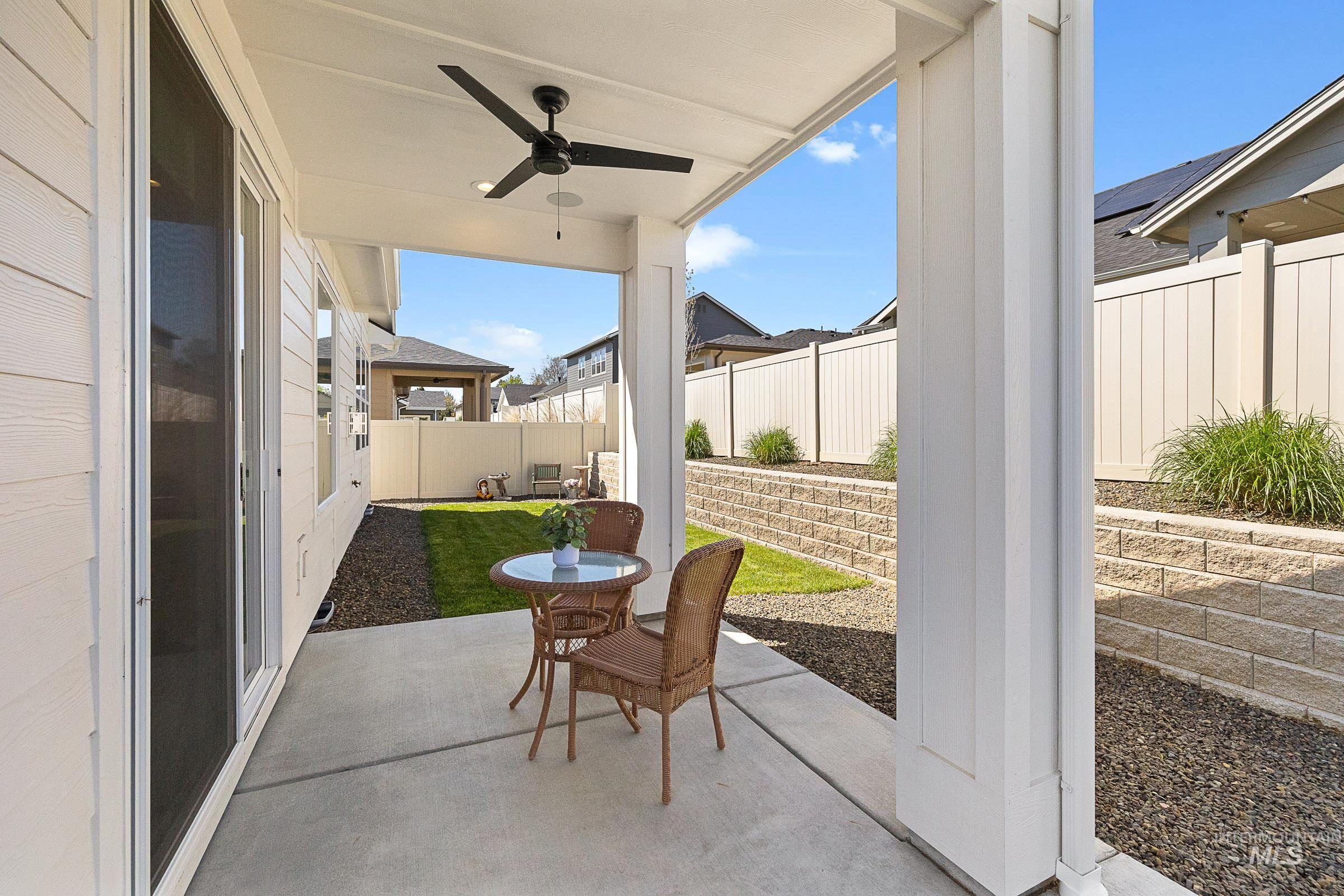 493 N Plainfield Ave