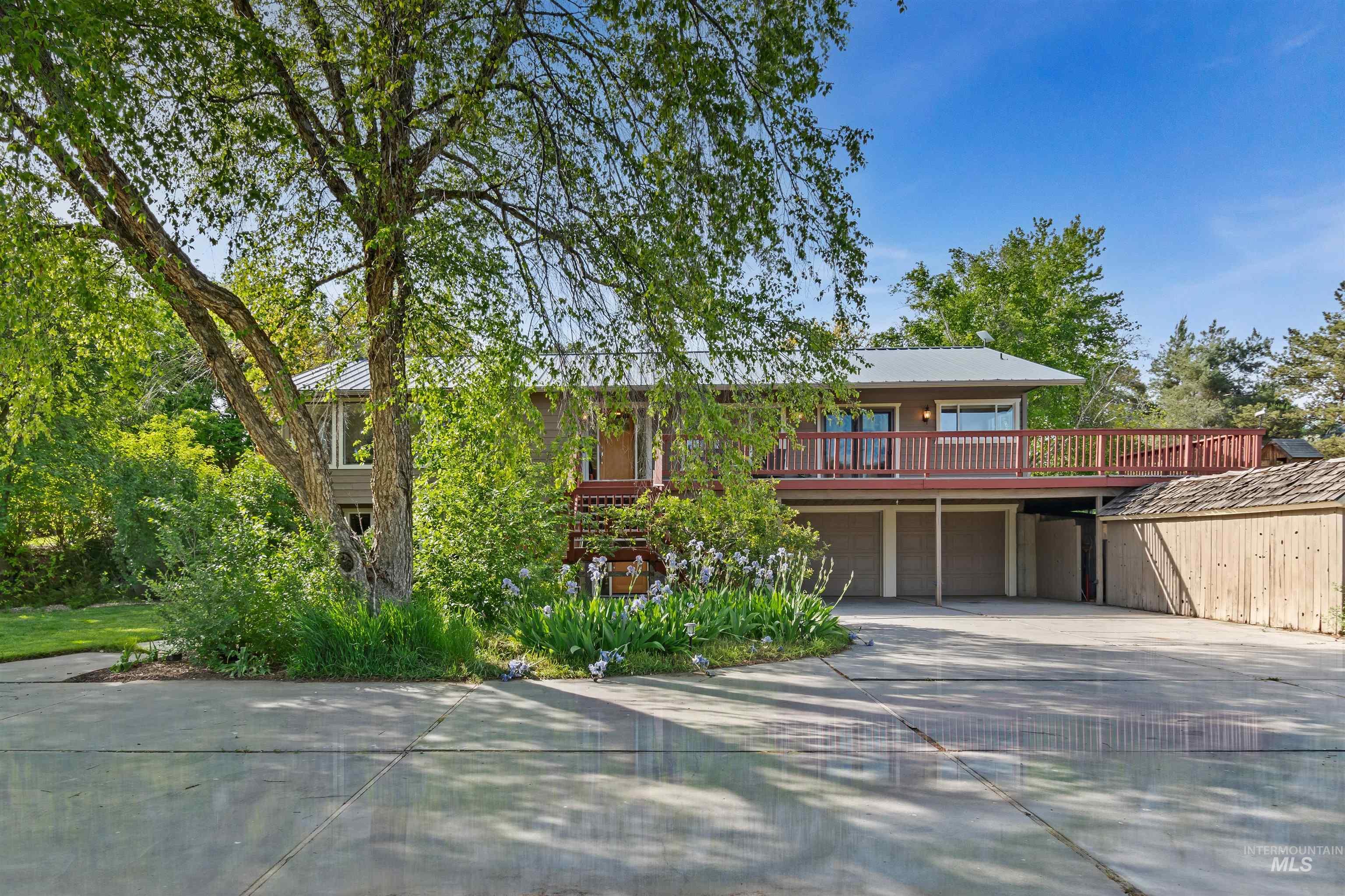 1156 W Stillwell Dr