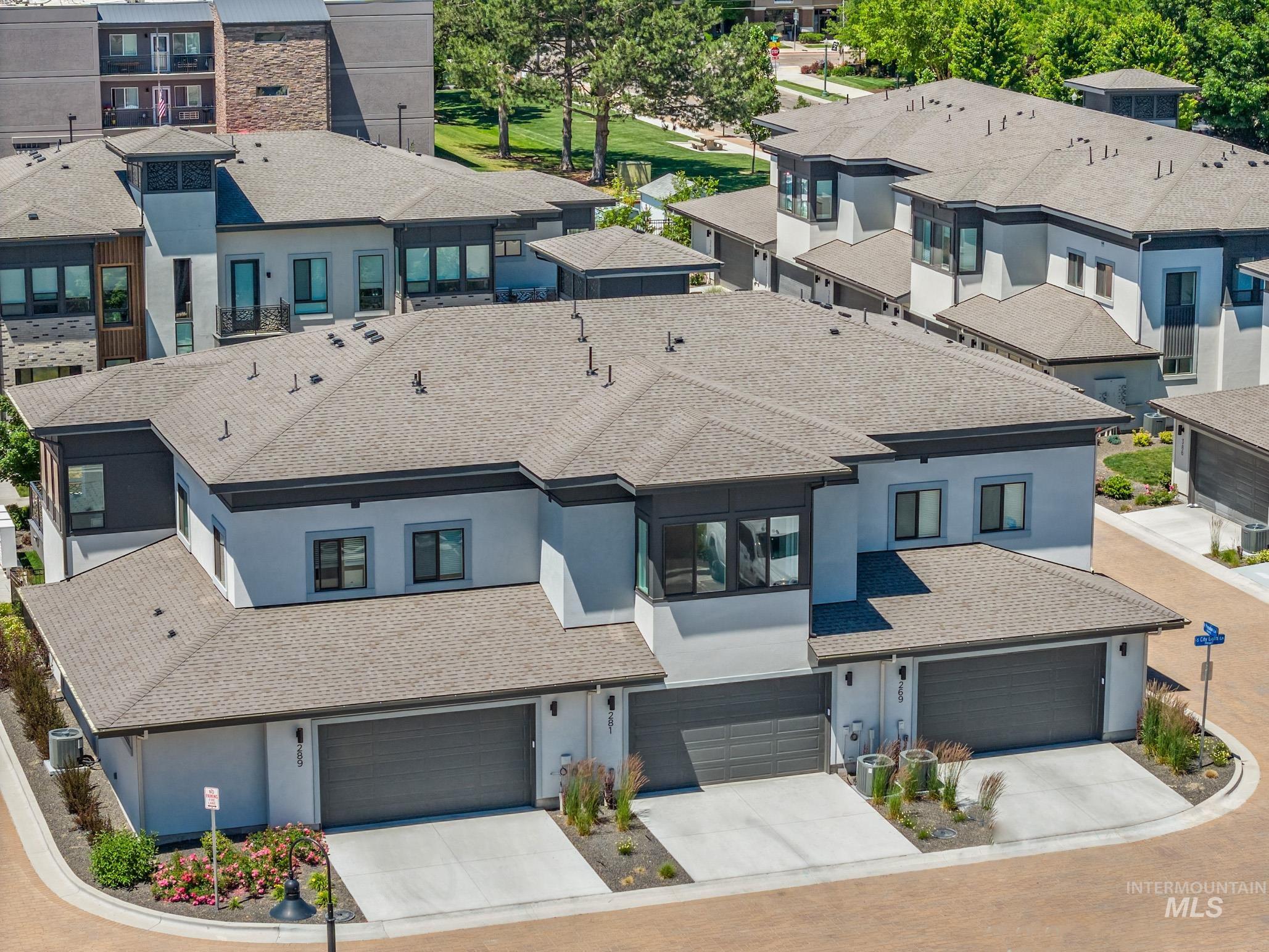 281 S City Lights Ln