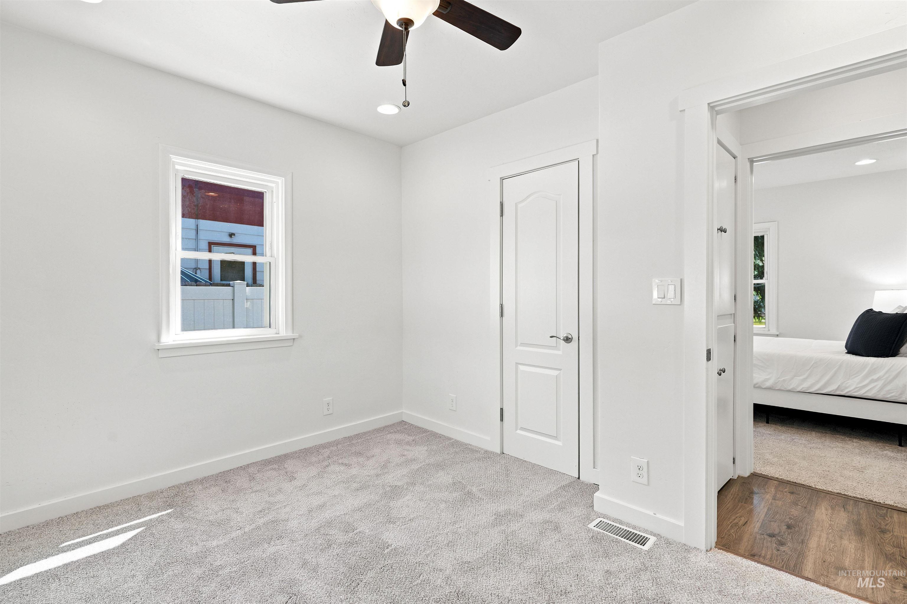 2024 Hird Ave