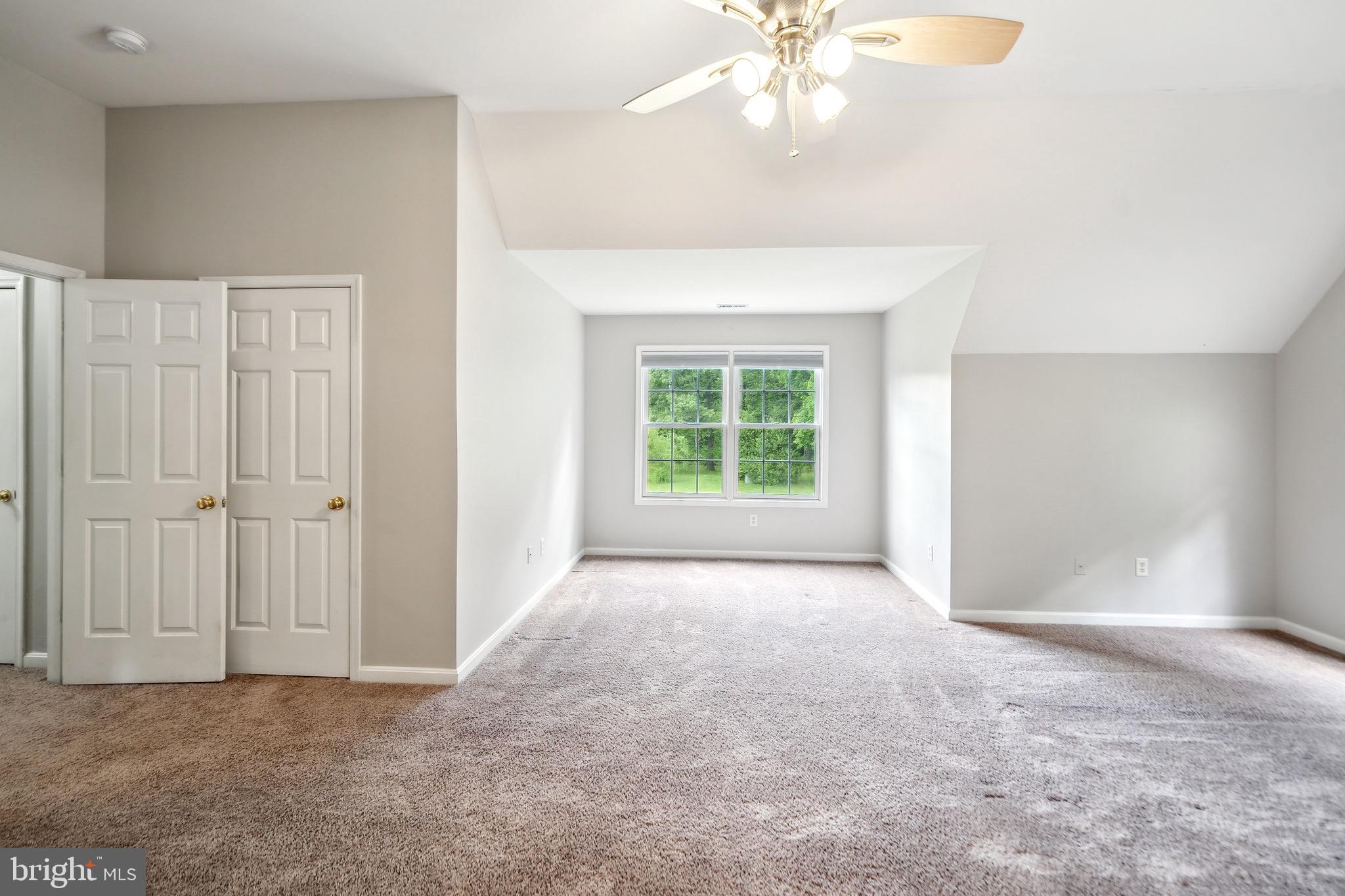 2075 EVERETTS CORNER ROAD