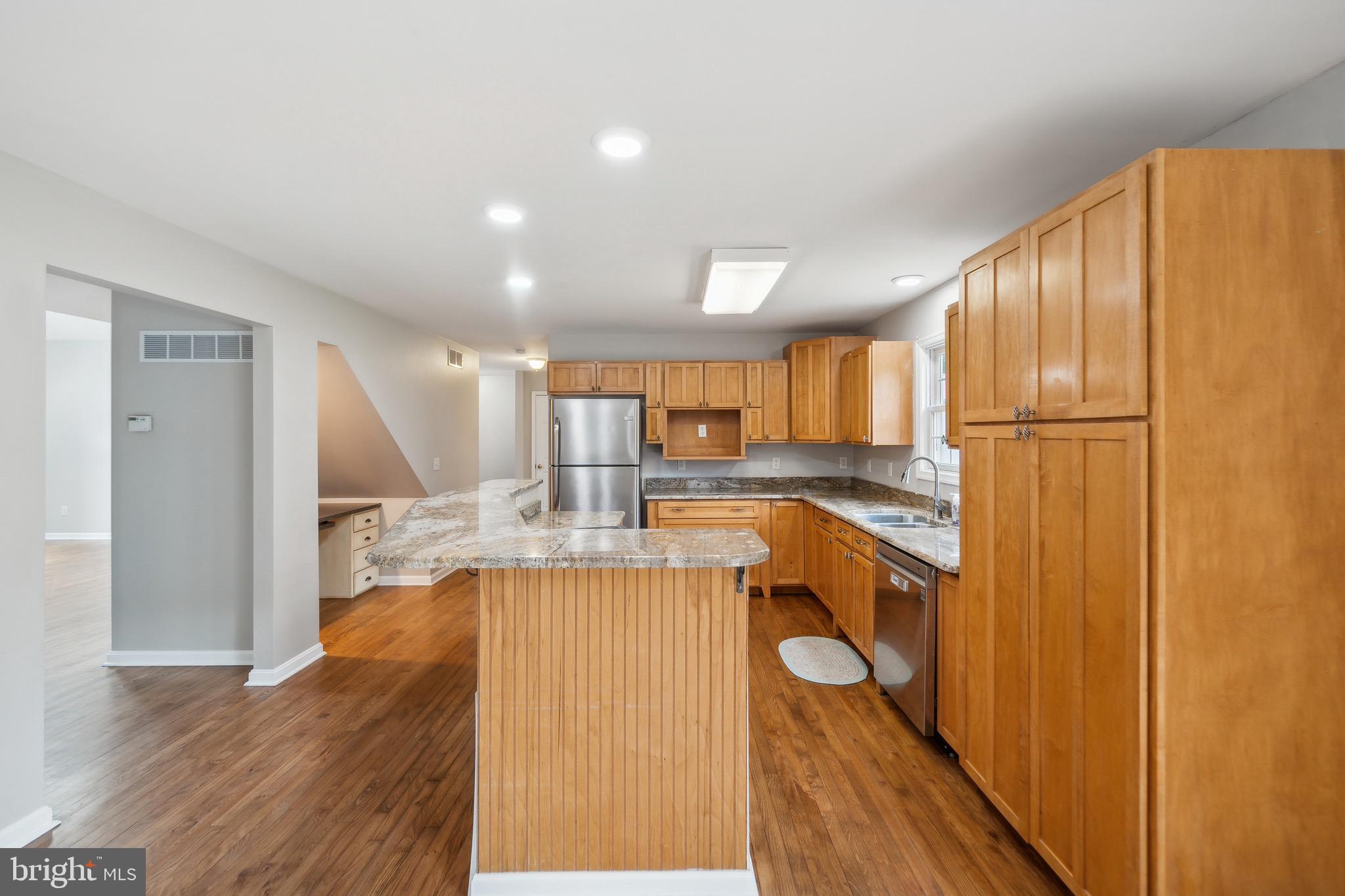 2075 EVERETTS CORNER ROAD