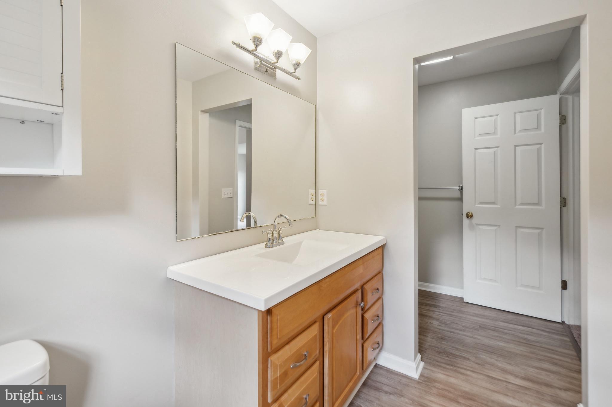 2075 EVERETTS CORNER ROAD