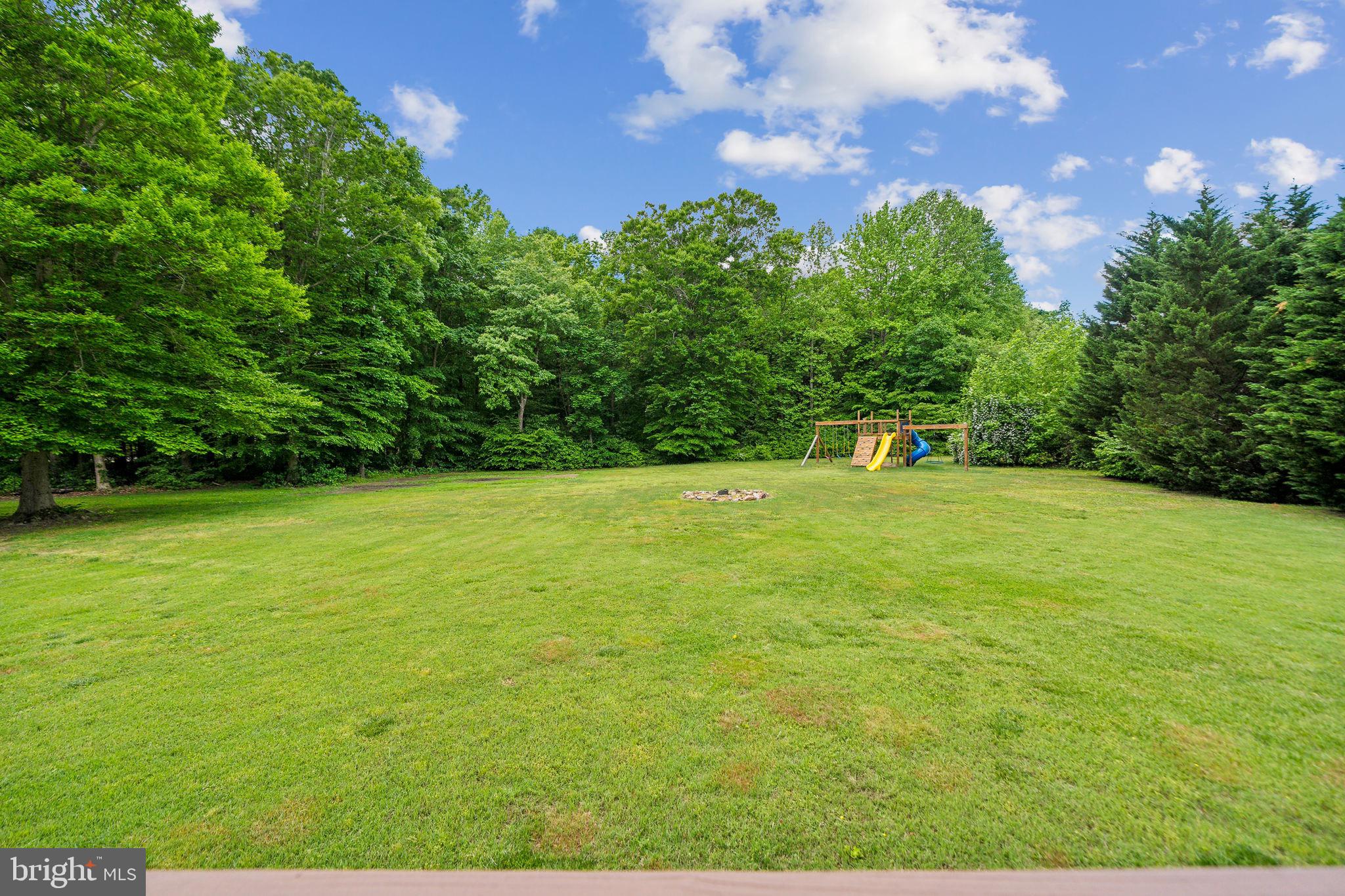 2075 EVERETTS CORNER ROAD