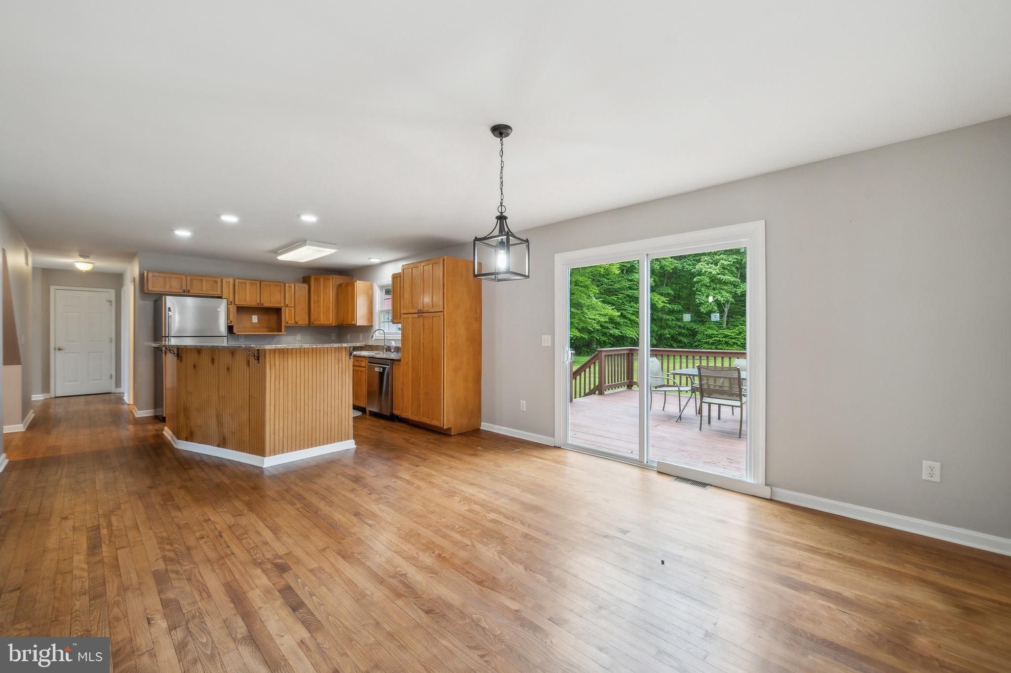 2075 EVERETTS CORNER ROAD