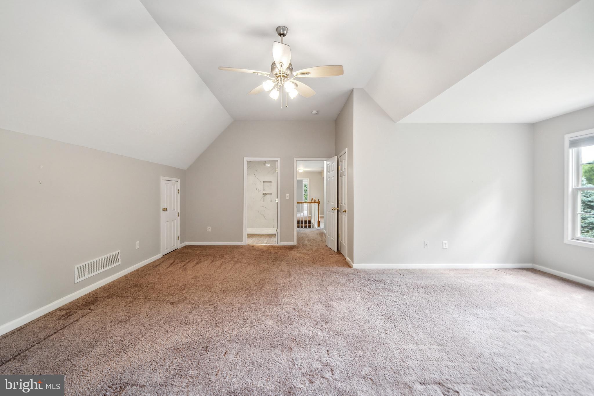 2075 EVERETTS CORNER ROAD