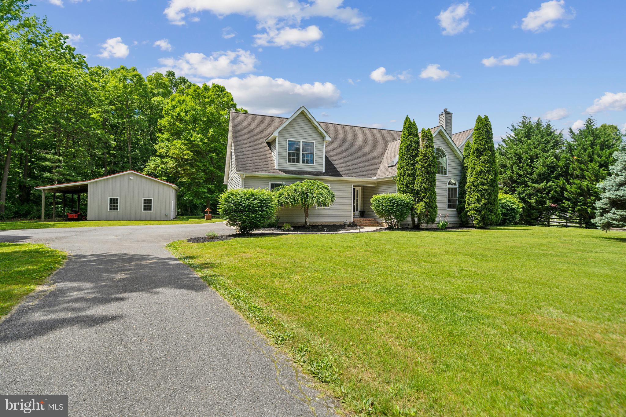 2075 EVERETTS CORNER ROAD