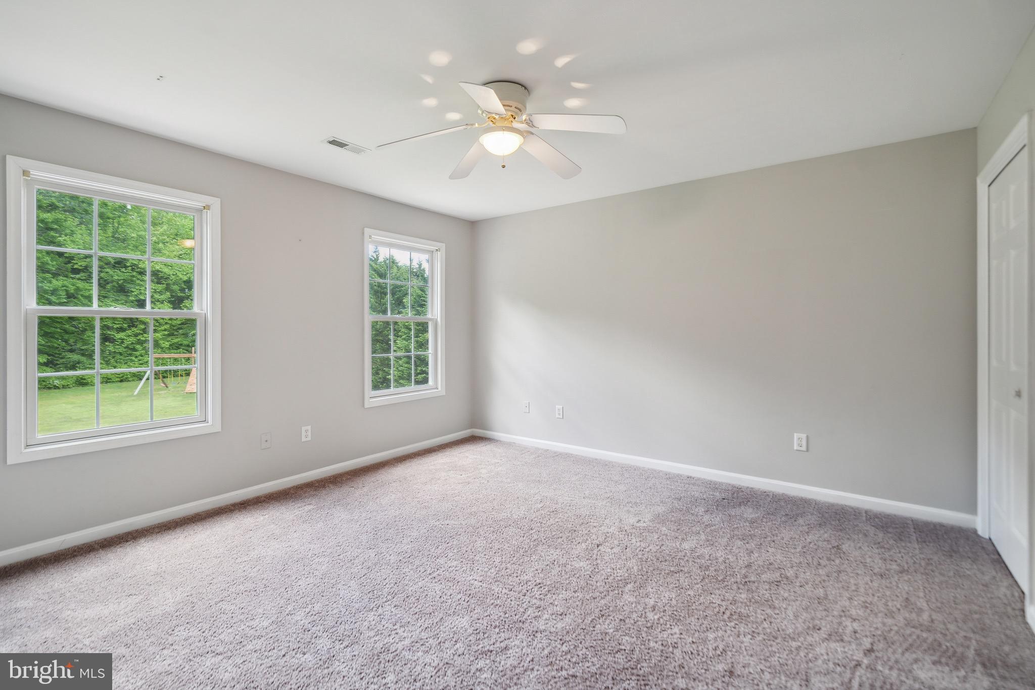 2075 EVERETTS CORNER ROAD