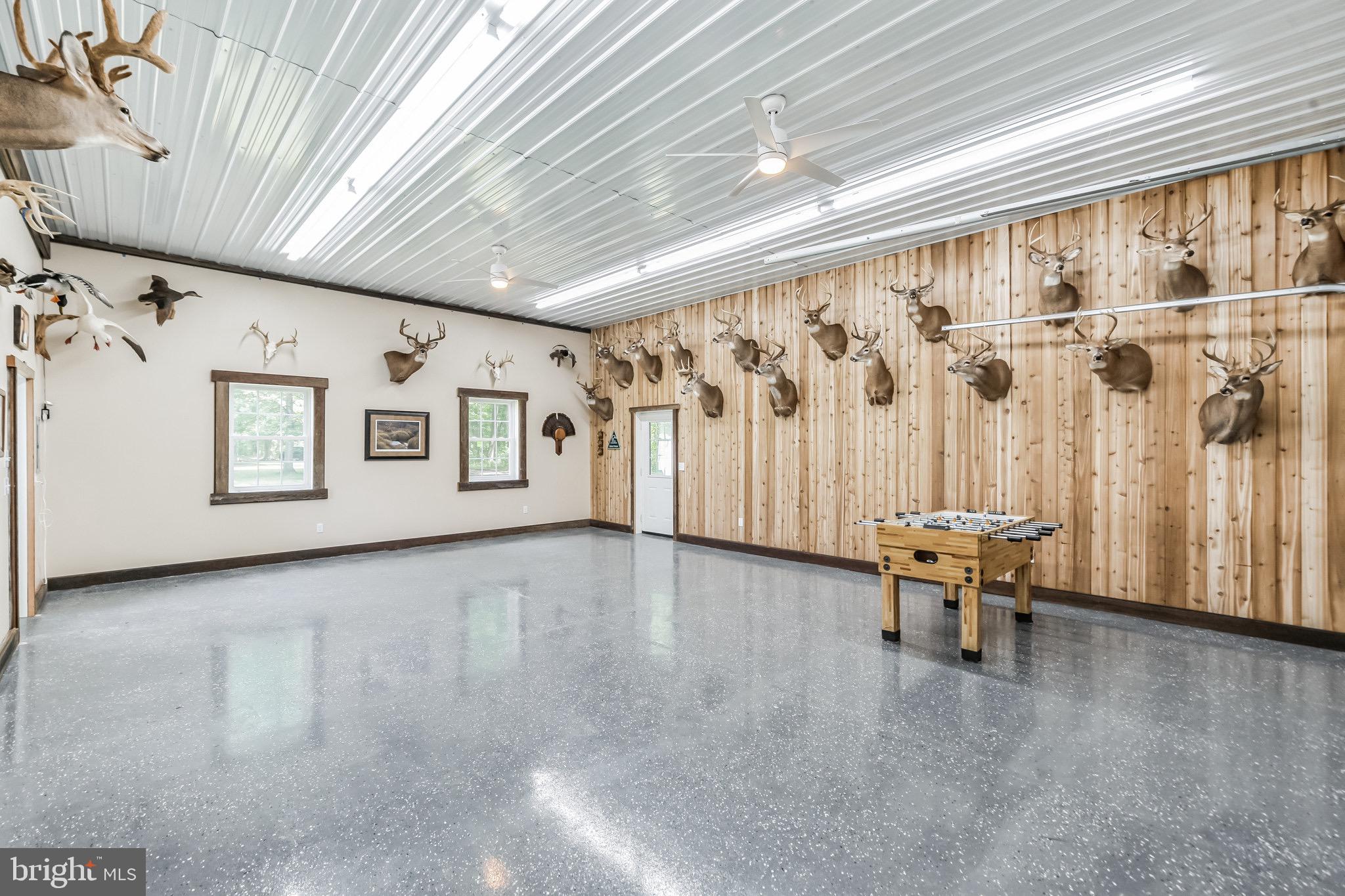 2075 EVERETTS CORNER ROAD