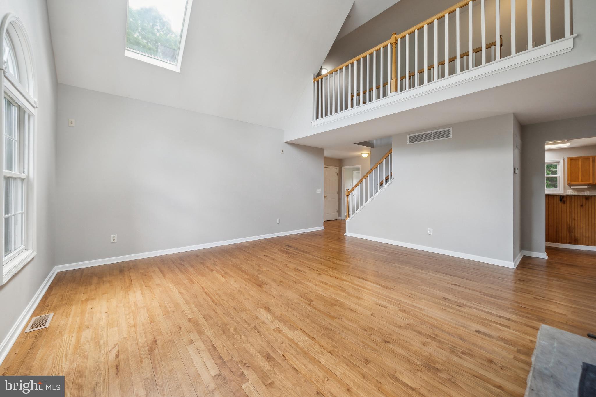 2075 EVERETTS CORNER ROAD