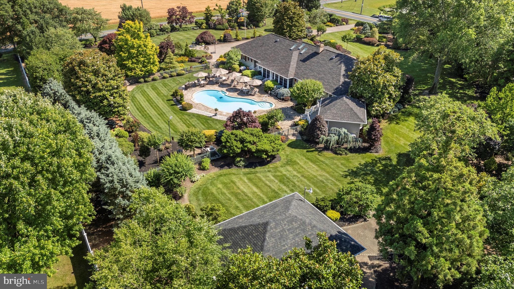 1402 ALLEY CORNER ROAD