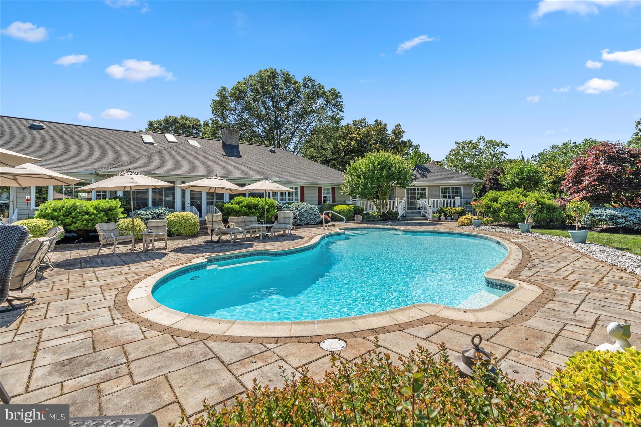 1402 ALLEY CORNER ROAD