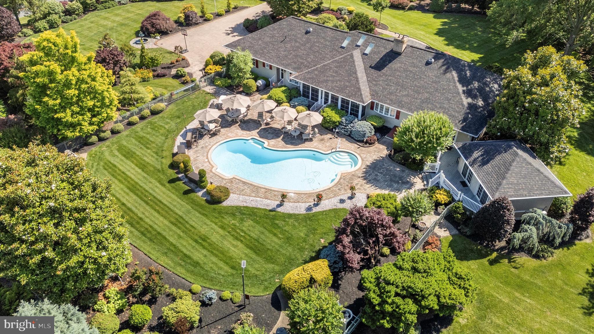 1402 ALLEY CORNER ROAD