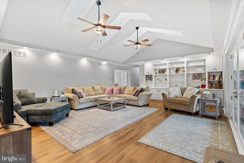 1402 ALLEY CORNER ROAD