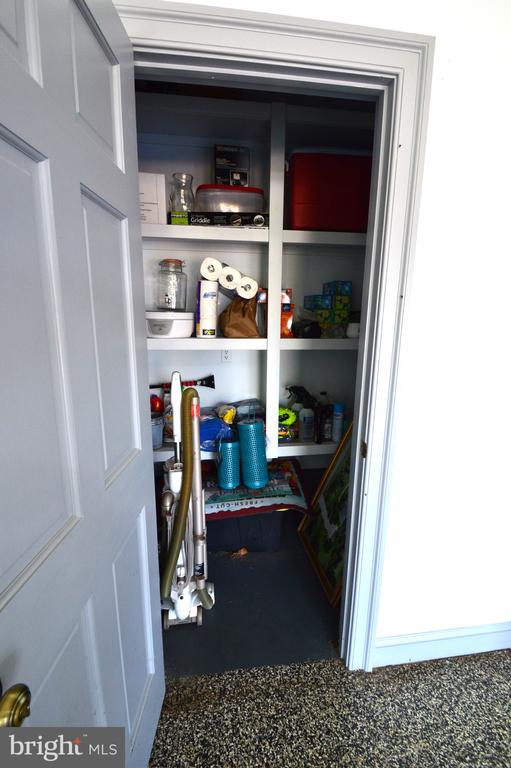 1402 ALLEY CORNER ROAD