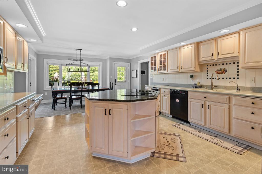 1402 ALLEY CORNER ROAD