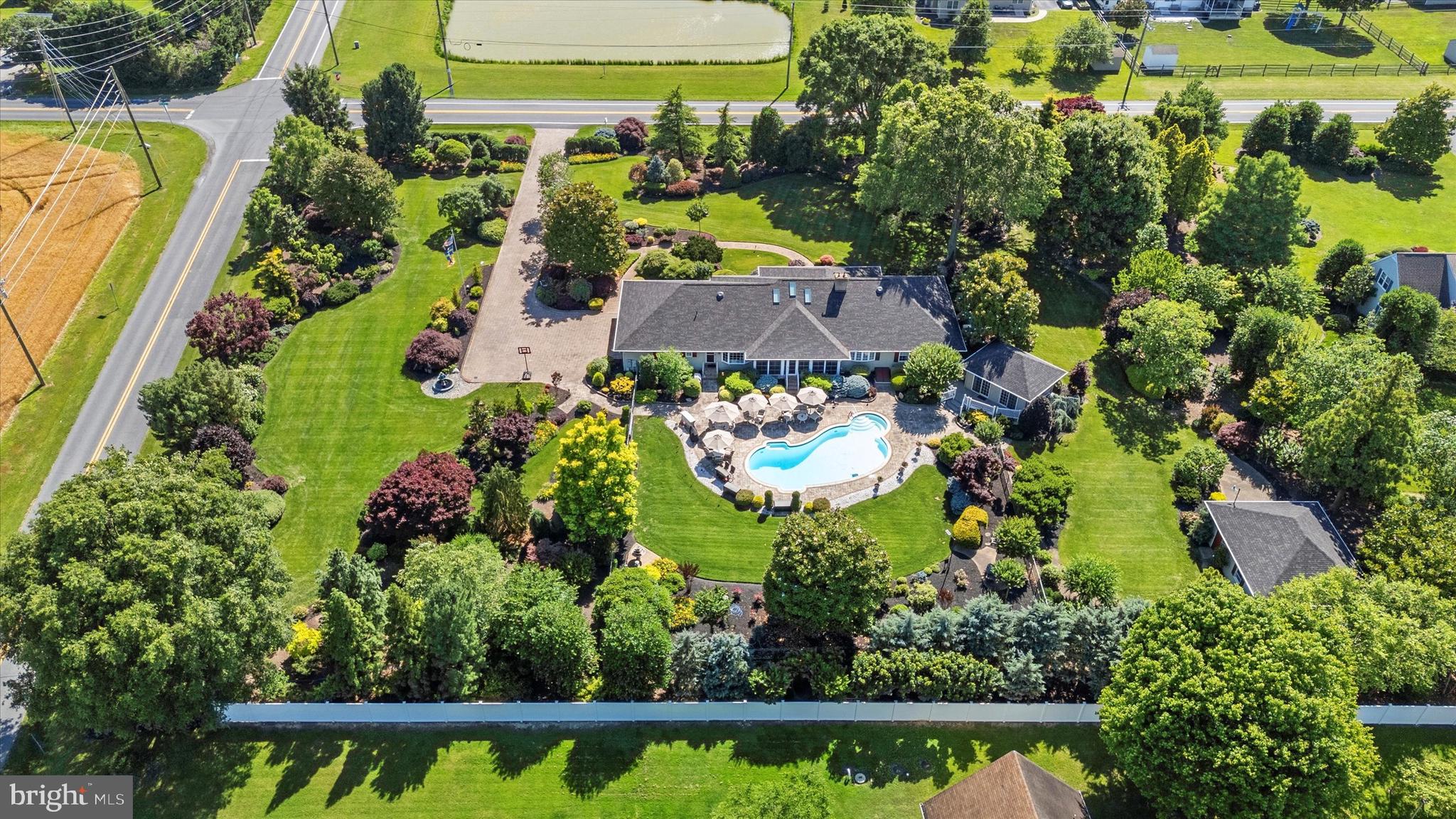 1402 ALLEY CORNER ROAD