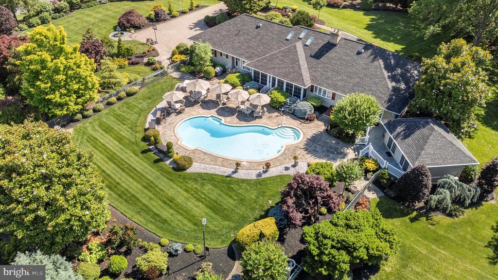 1402 ALLEY CORNER ROAD