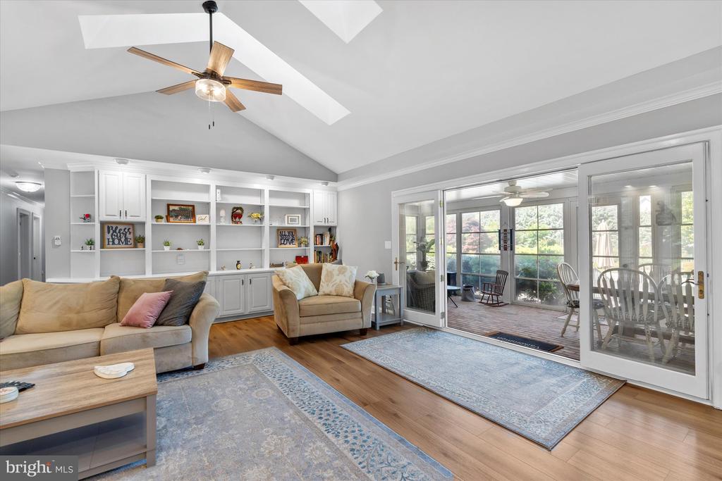 1402 ALLEY CORNER ROAD