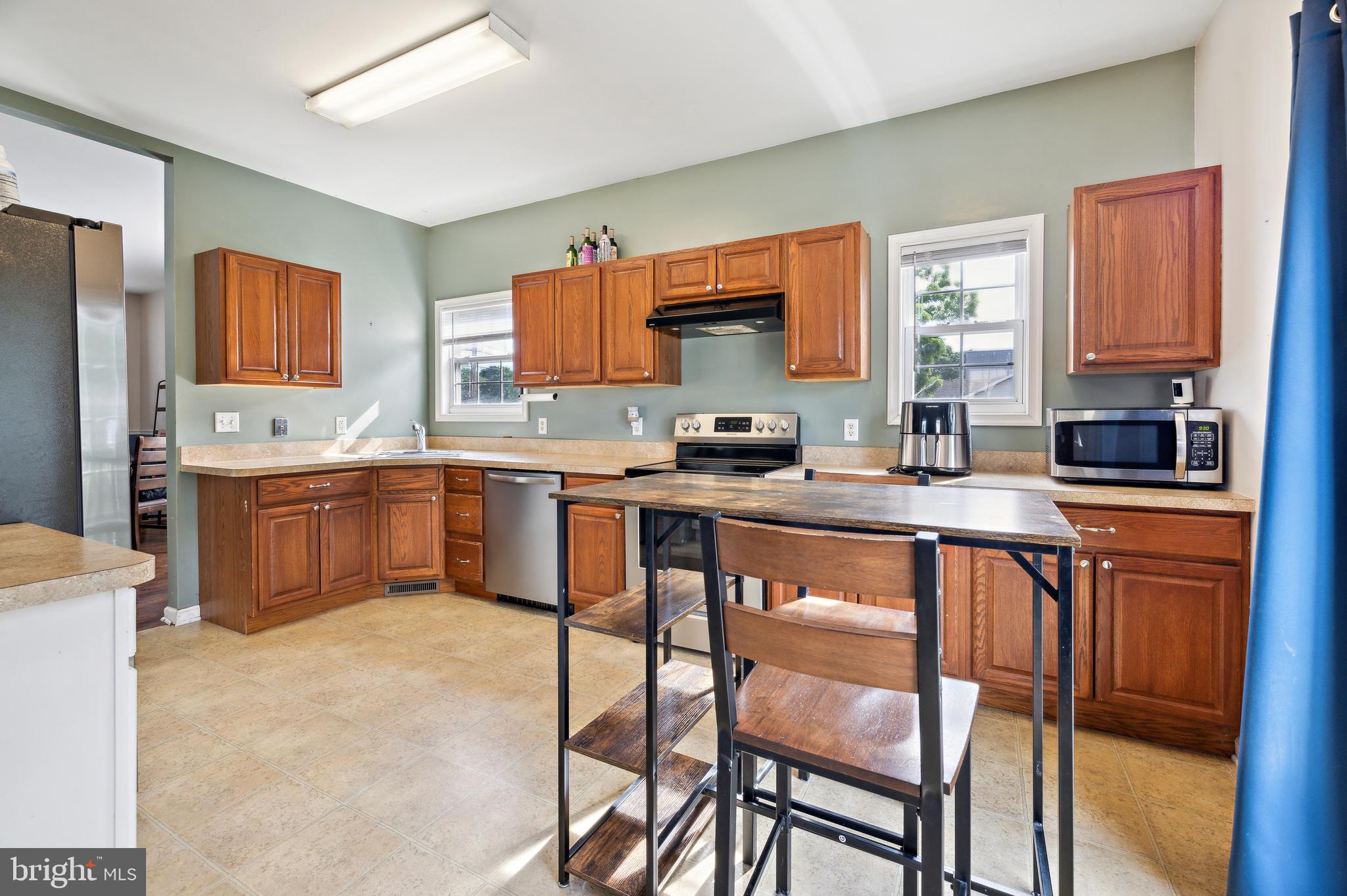 1237 SMYRNA CLAYTON BOULEVARD