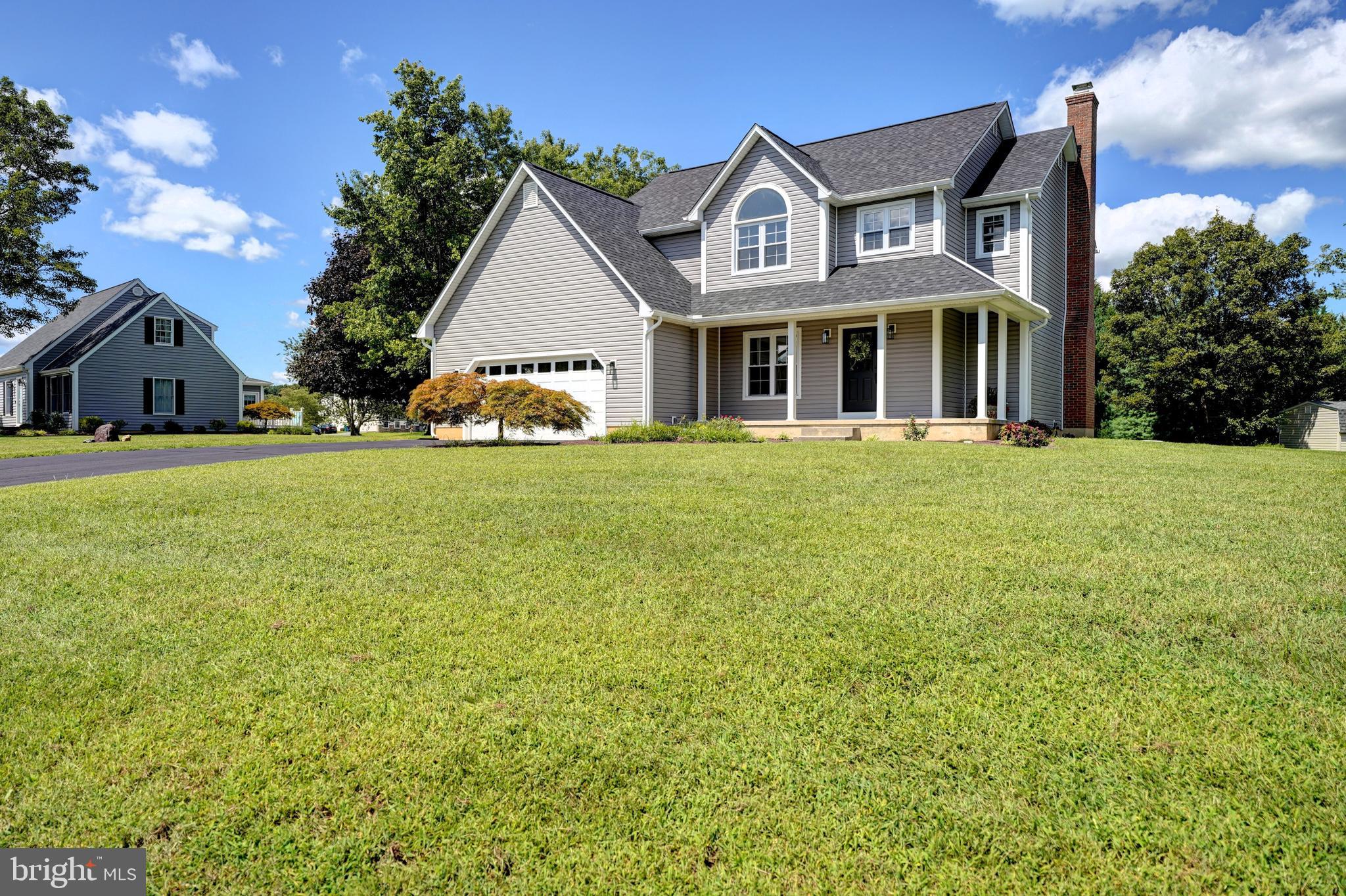 325 RUYTER DRIVE