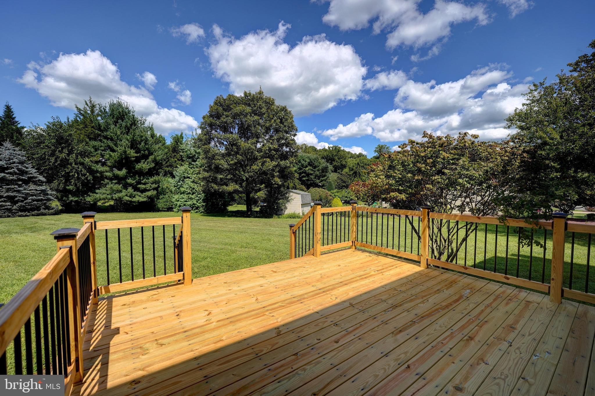 325 RUYTER DRIVE