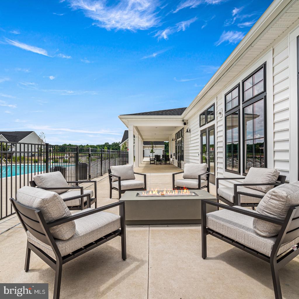 393 VIRDIN DRIVE