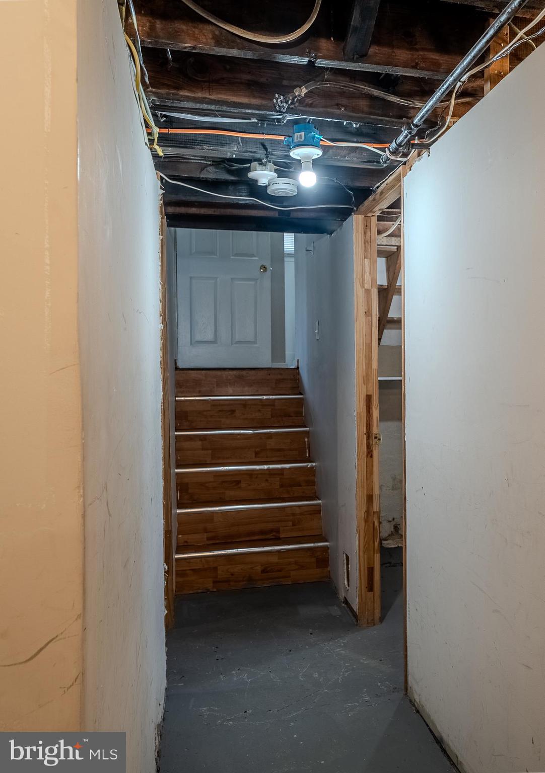 20 SEMINOLE AVENUE