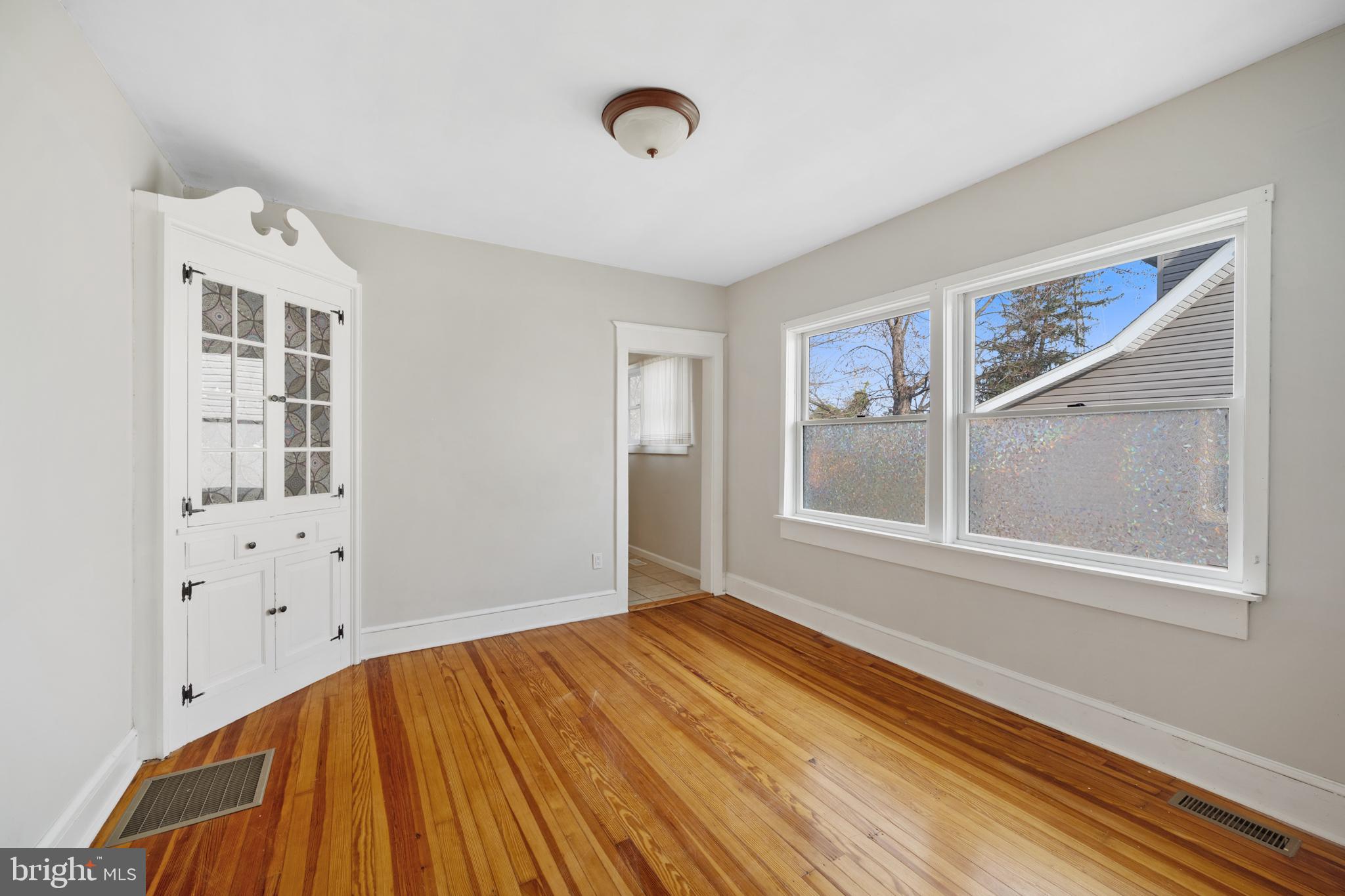 20 SEMINOLE AVENUE