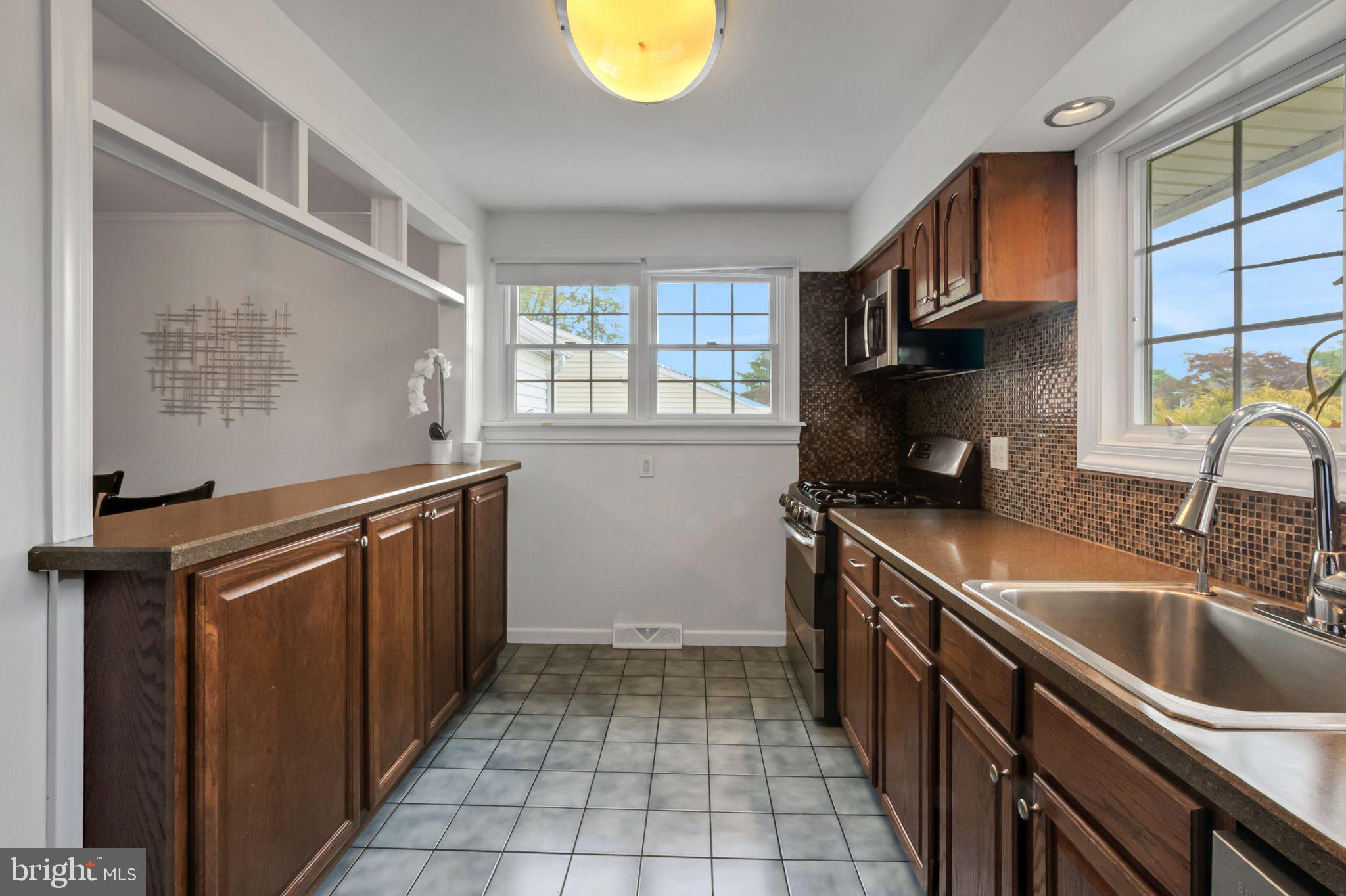 14 GLENROCK DRIVE