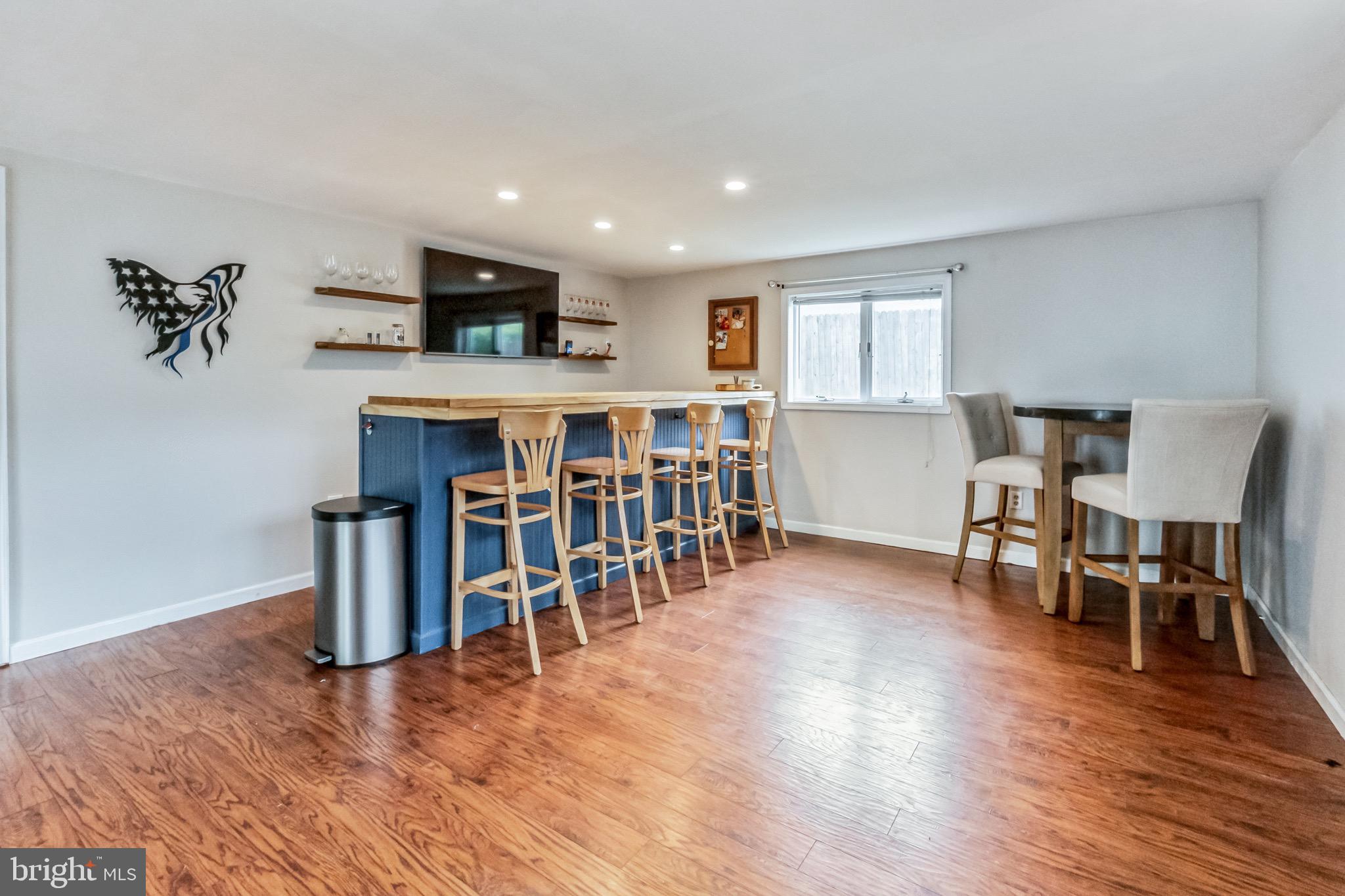 14 GLENROCK DRIVE