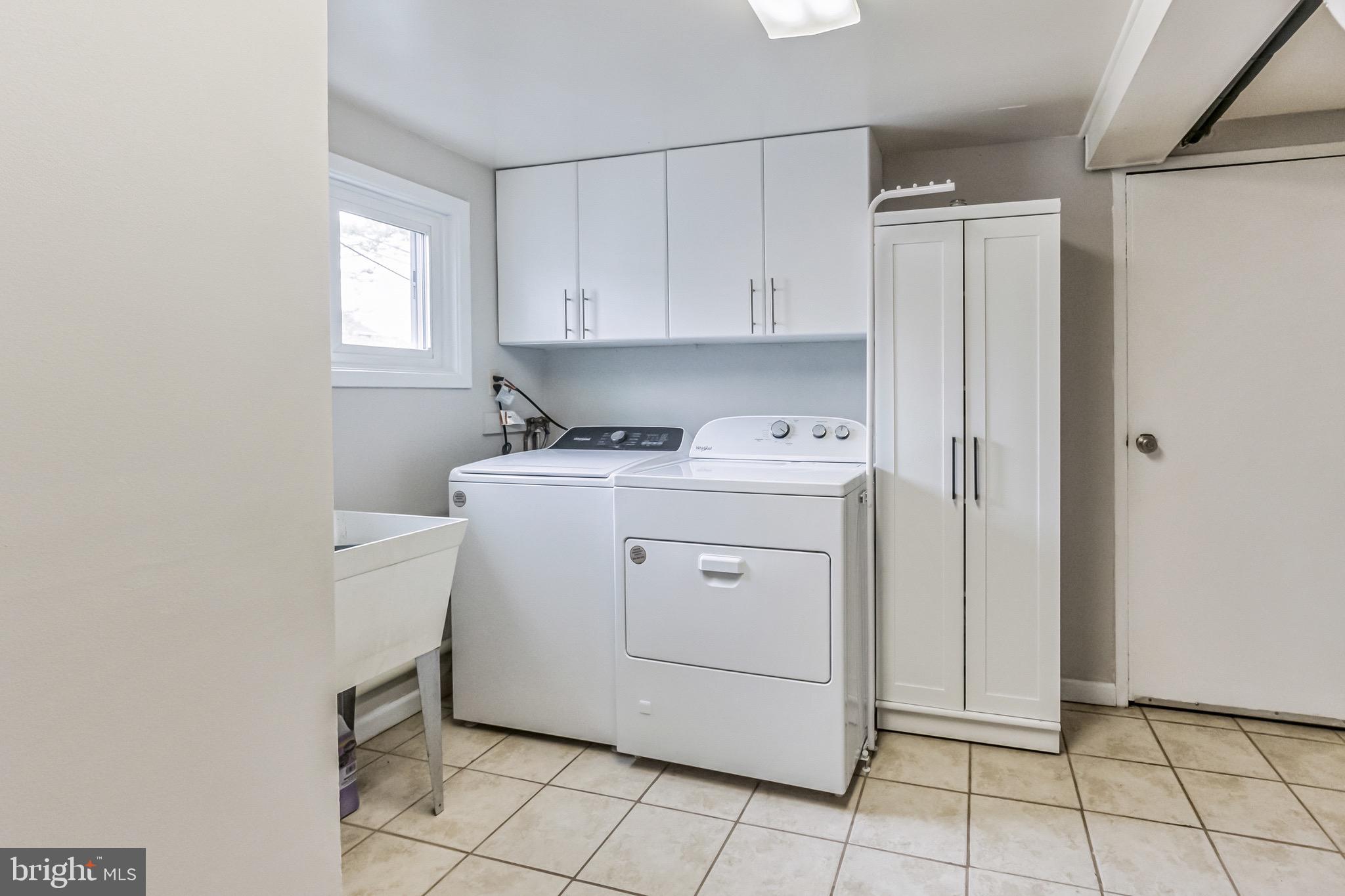14 GLENROCK DRIVE
