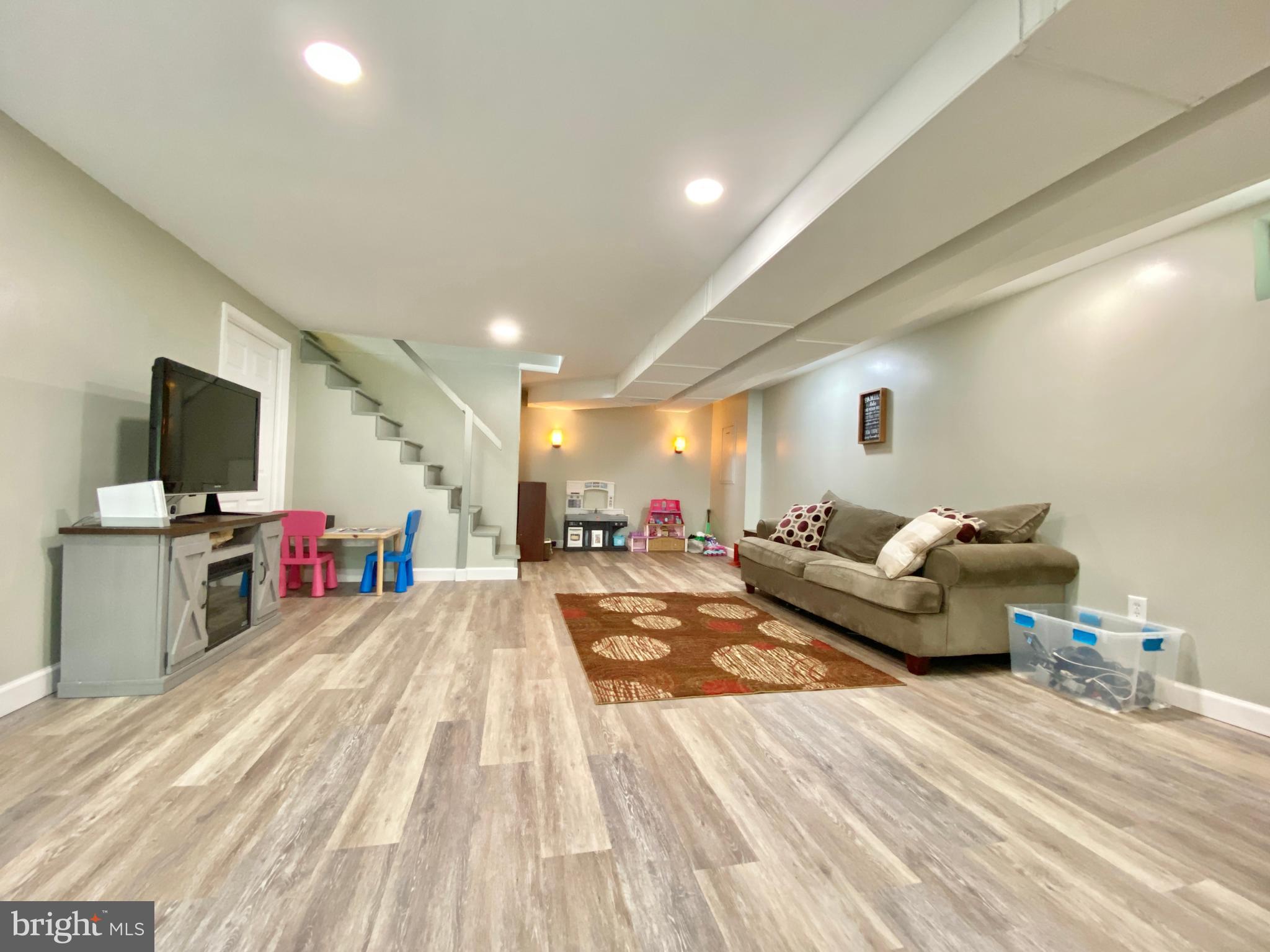 107 WARWICK DRIVE