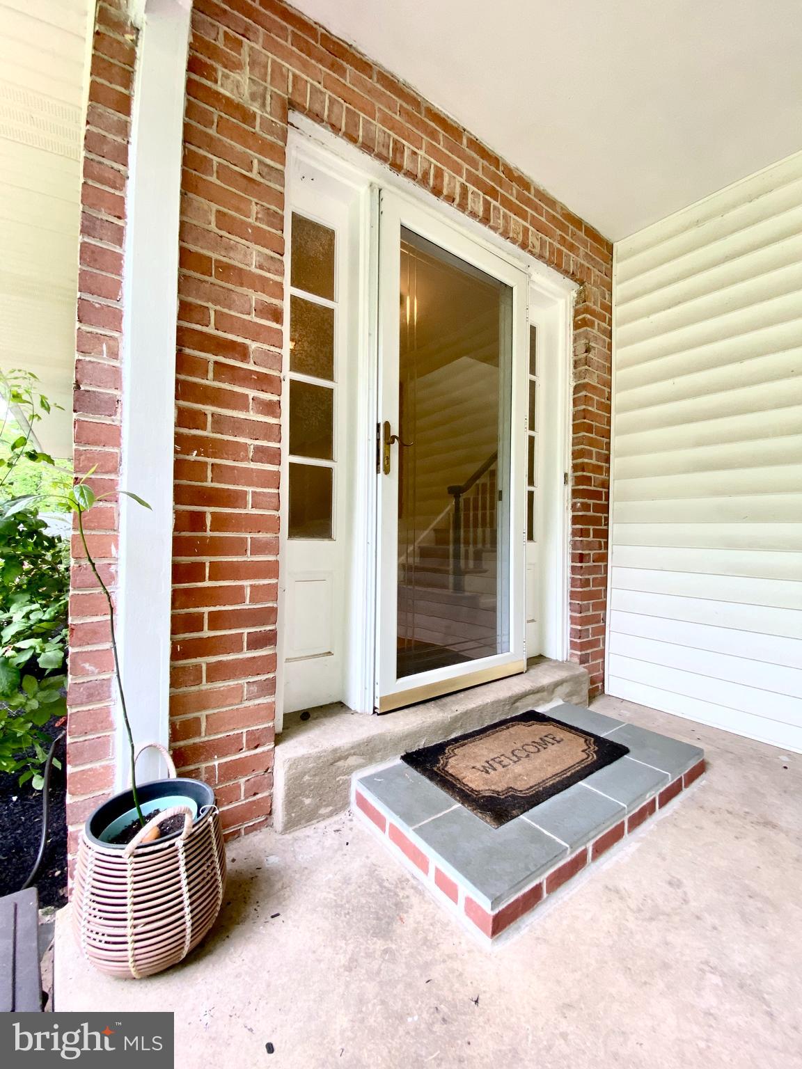 107 WARWICK DRIVE