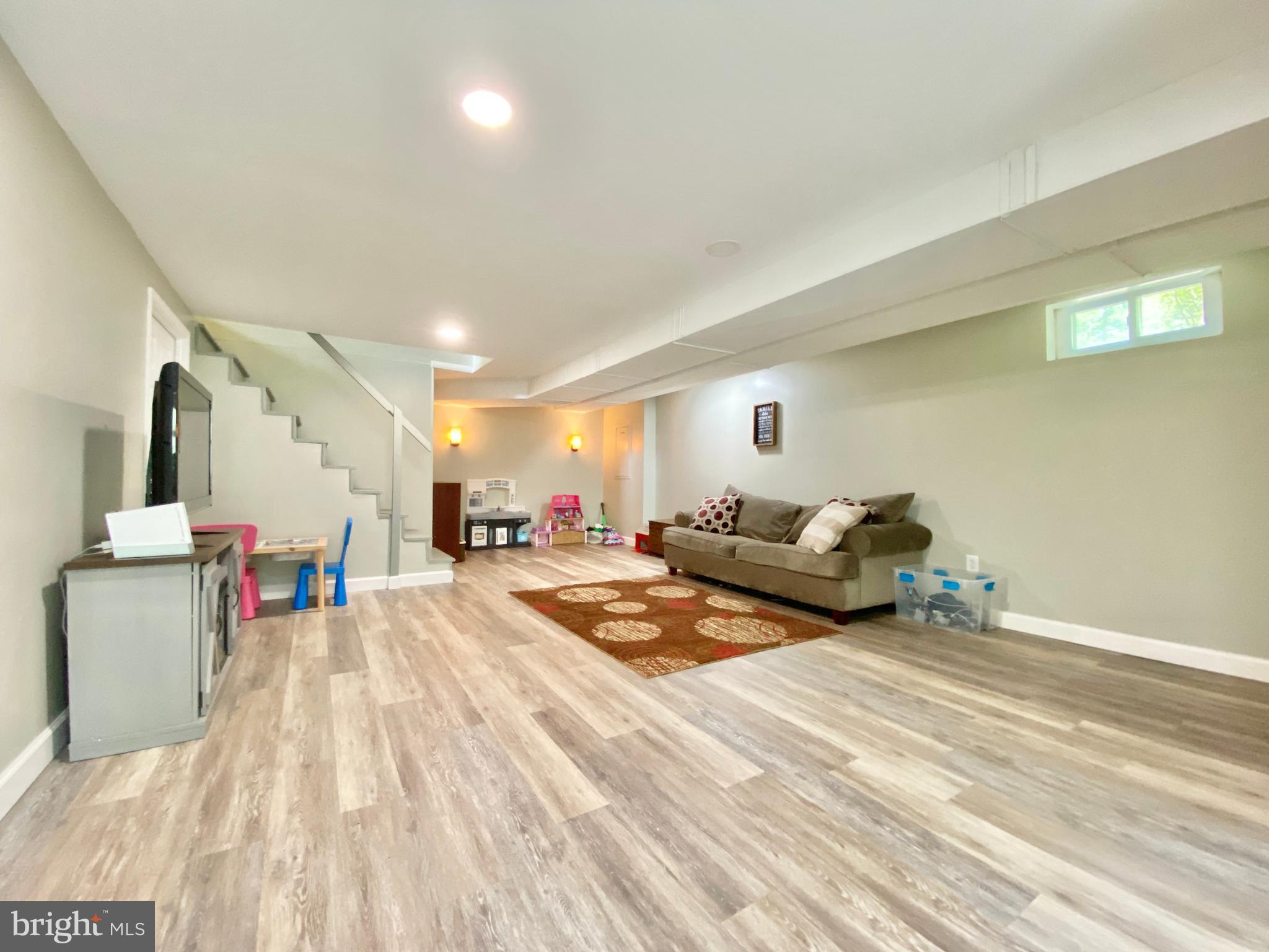 107 WARWICK DRIVE