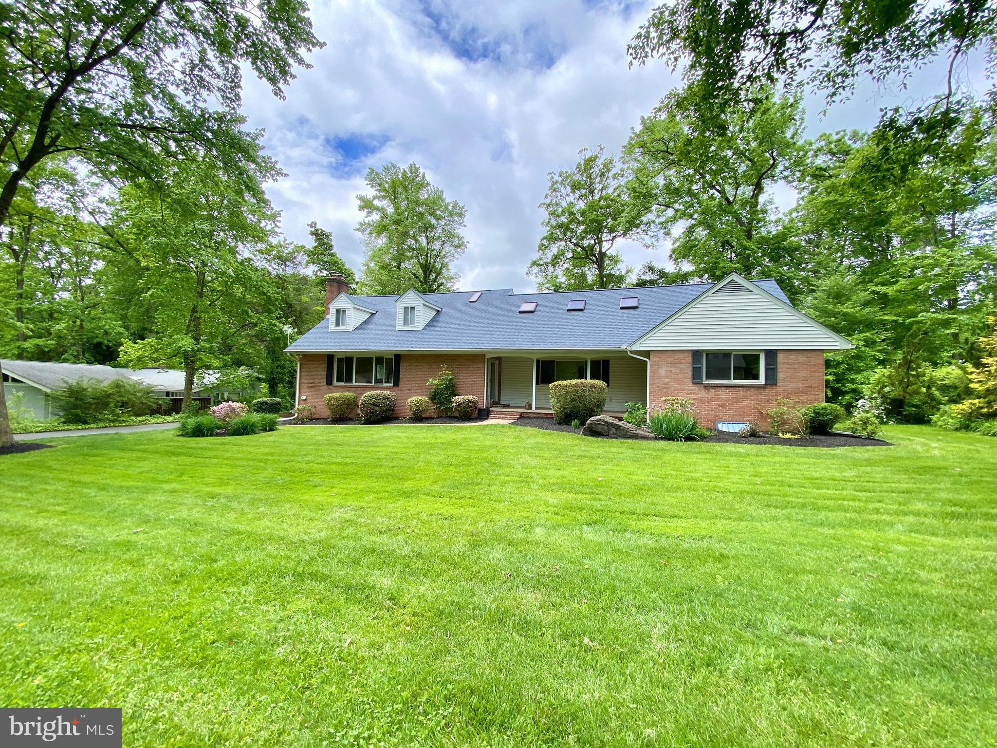 107 WARWICK DRIVE