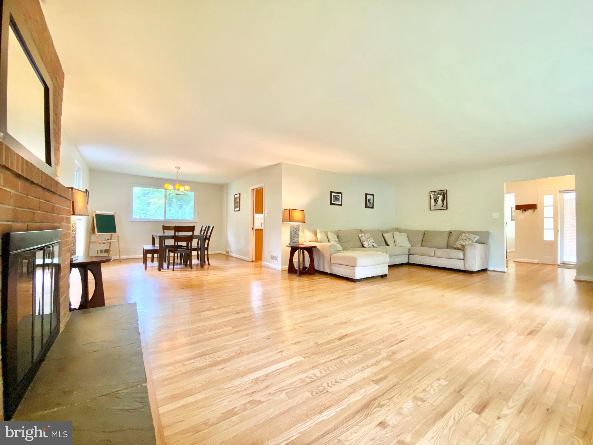 107 WARWICK DRIVE