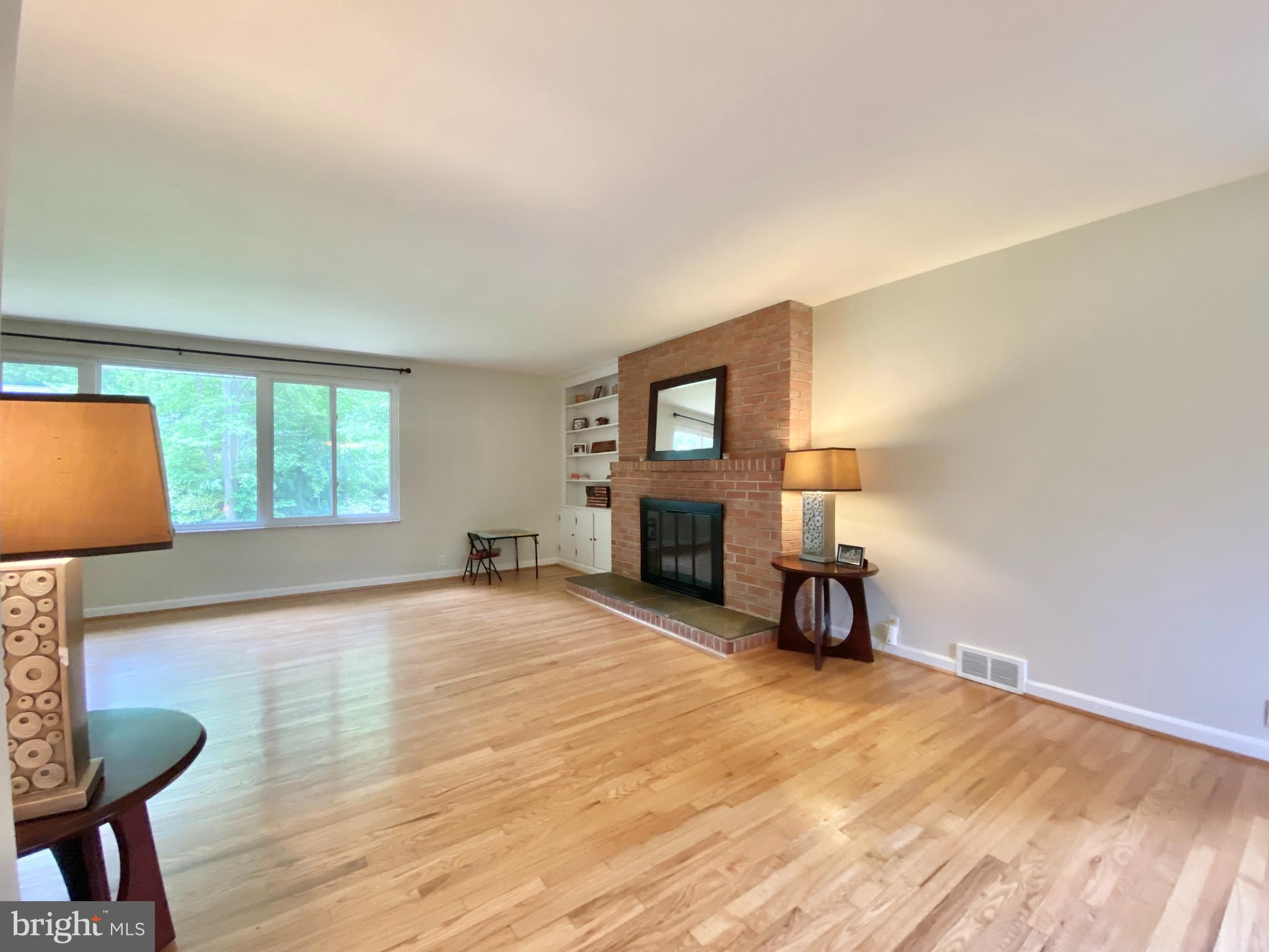 107 WARWICK DRIVE