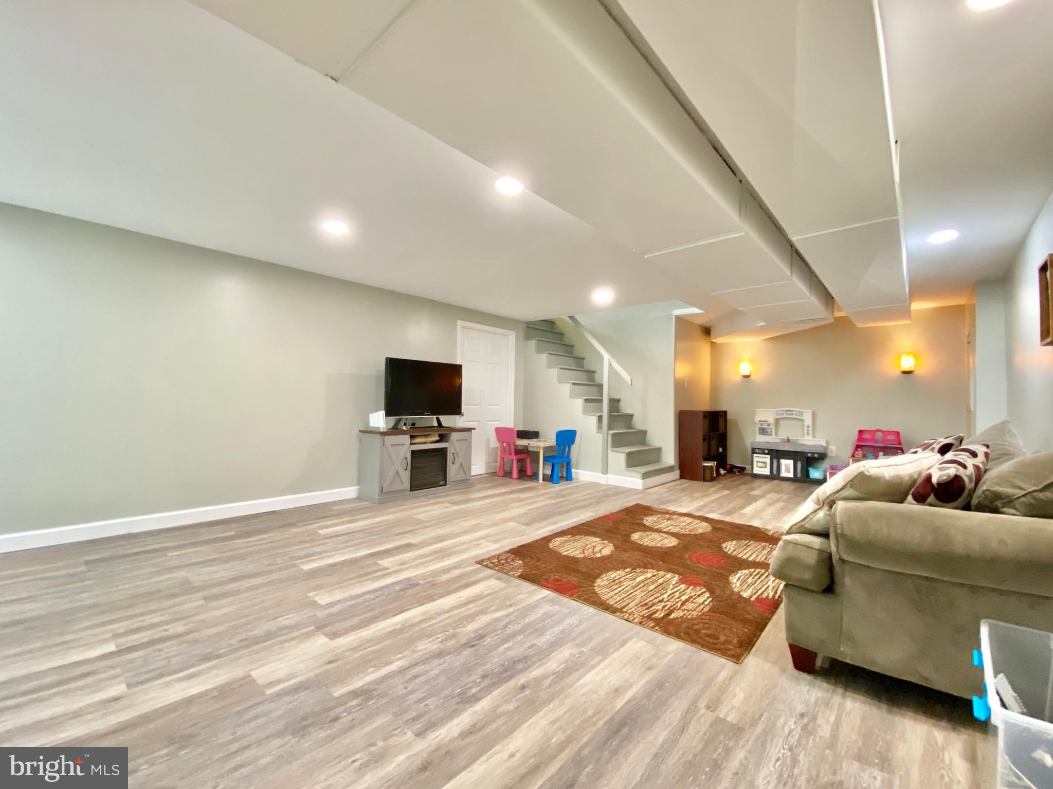 107 WARWICK DRIVE