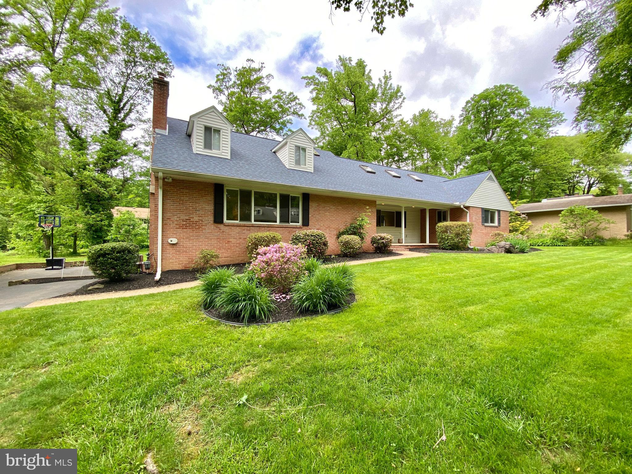 107 WARWICK DRIVE