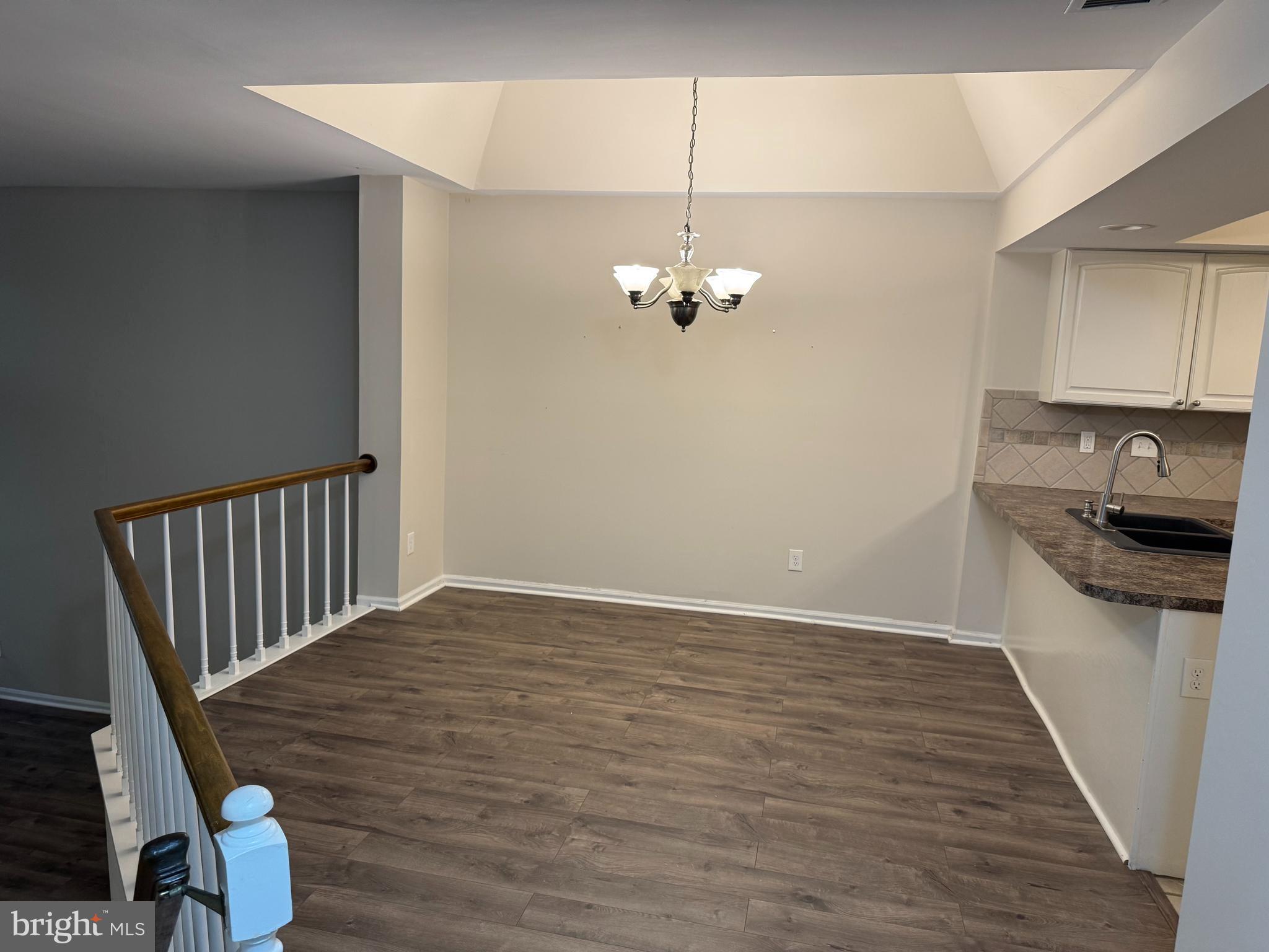 4503 CLAREMONT DR 248