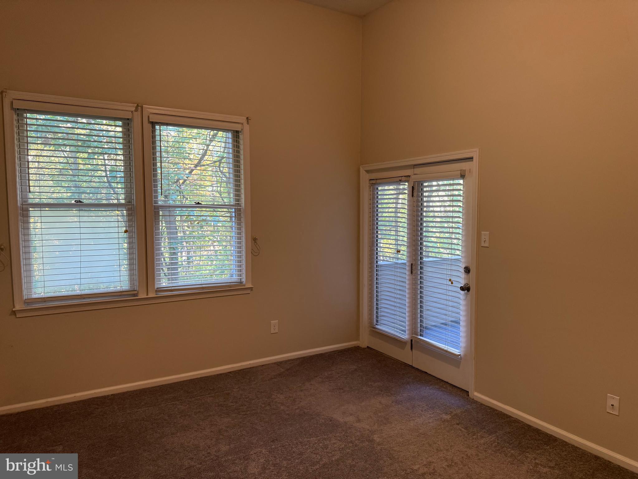 4503 CLAREMONT DR 248