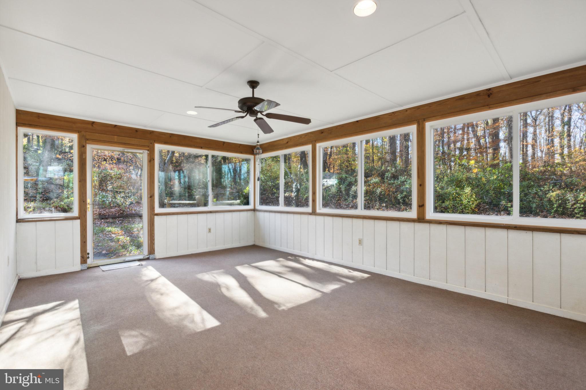 2 BLUE JAY DRIVE
