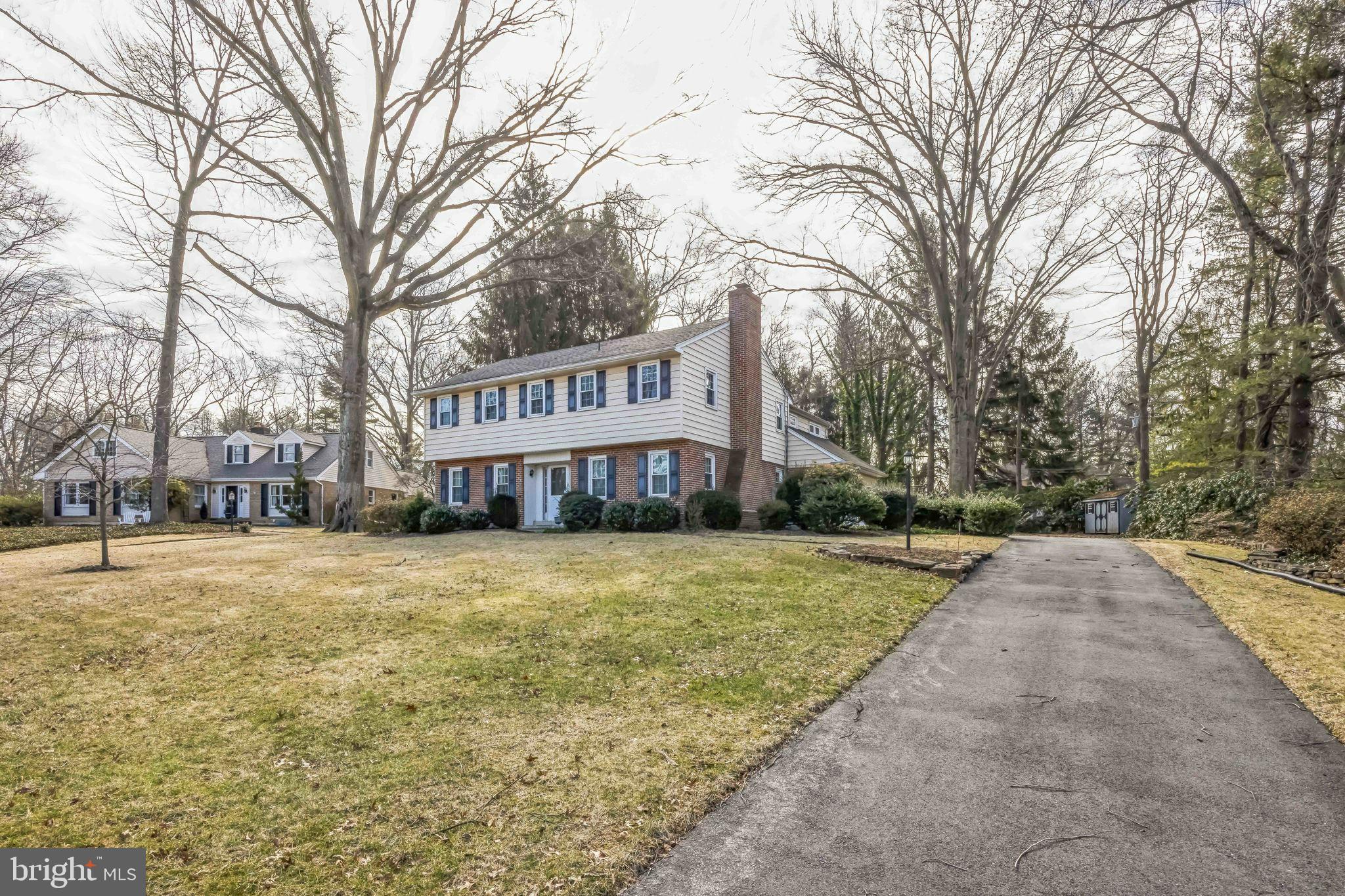 4 LITTLE LEAF COURT