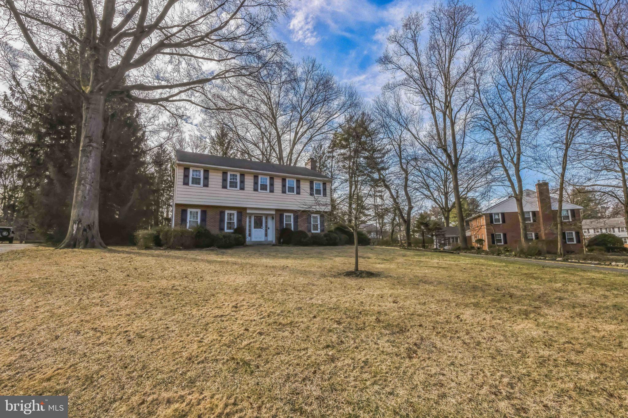 4 LITTLE LEAF COURT